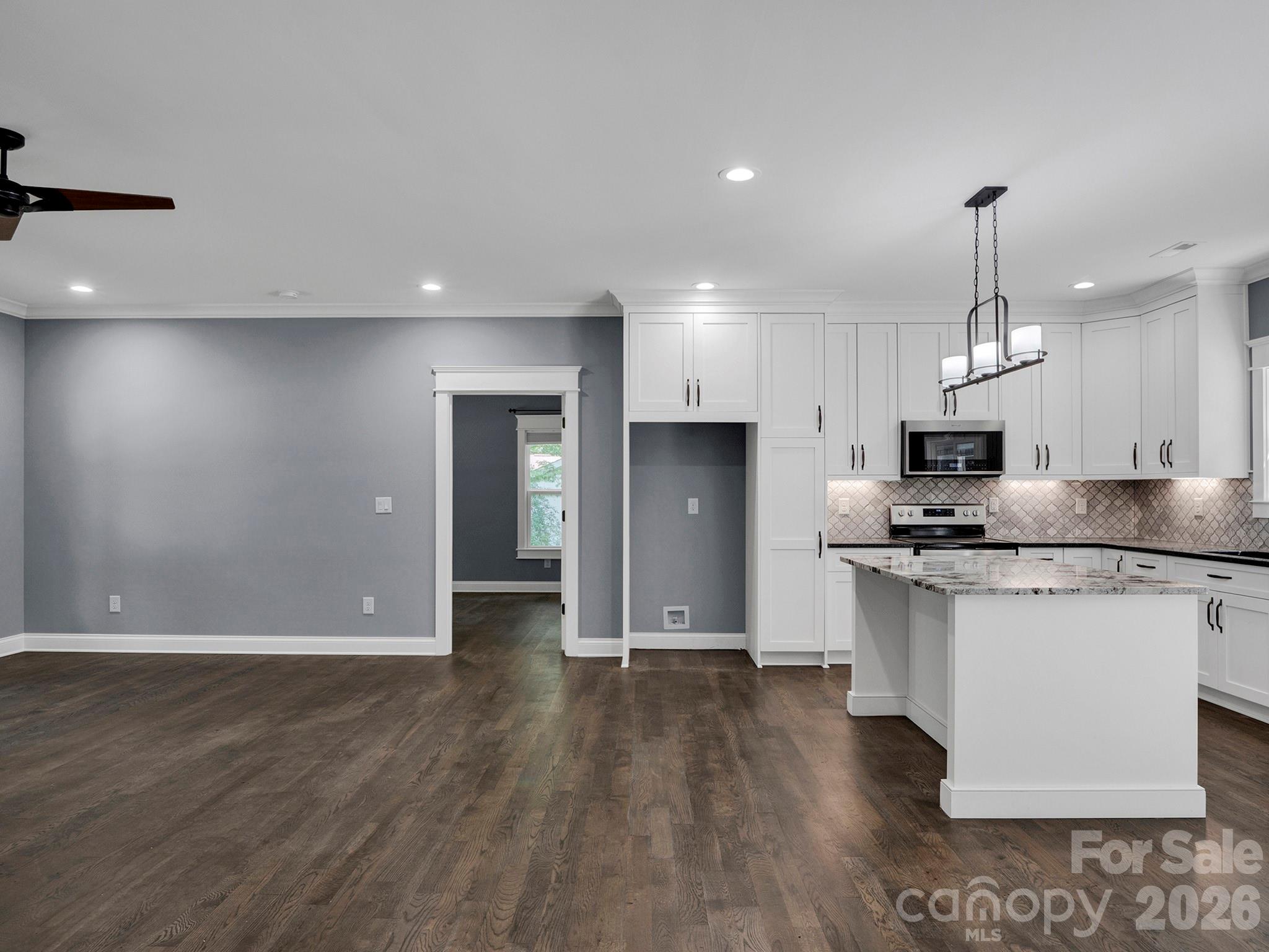 216 Paradise Drive — Belmont