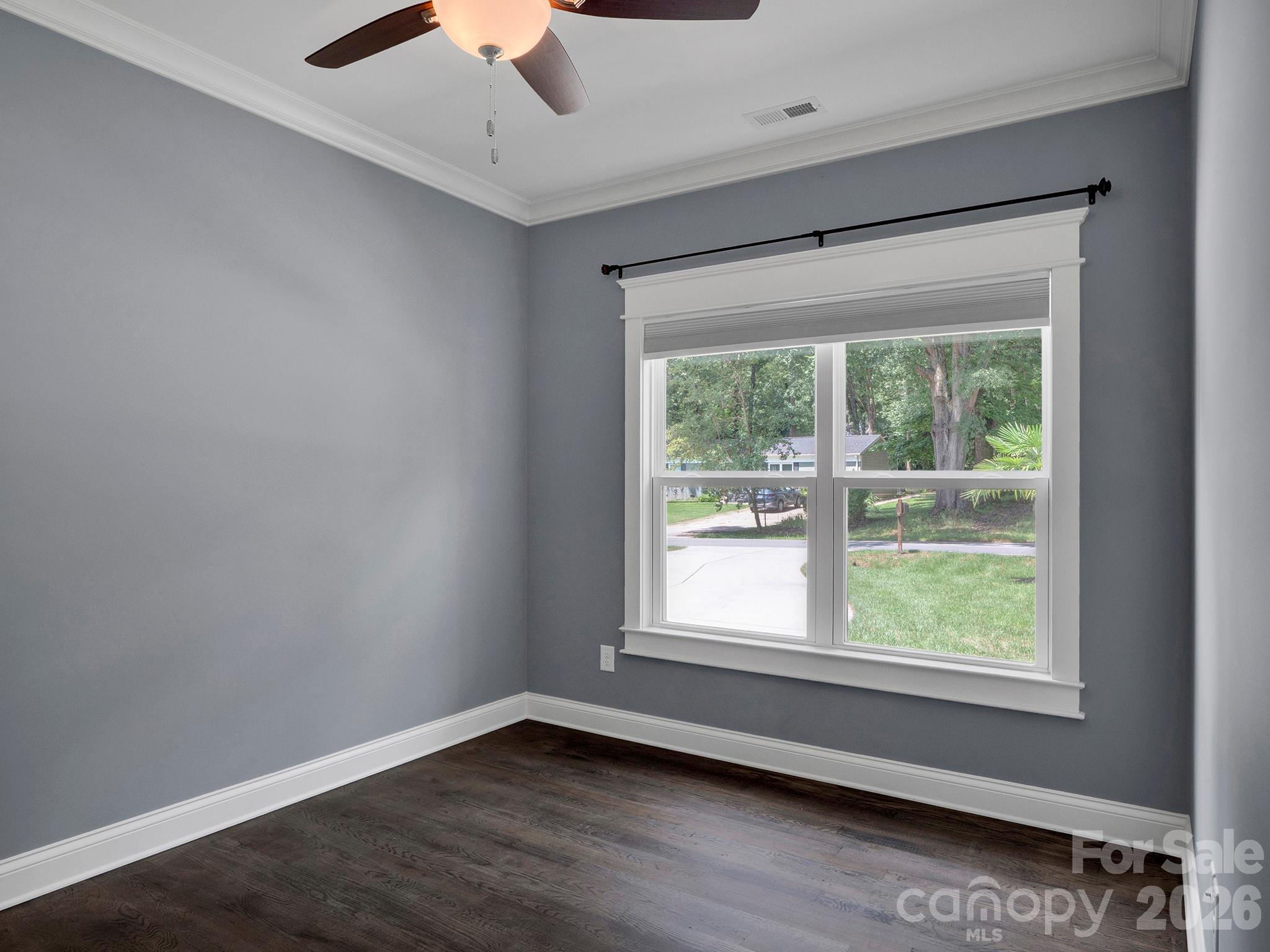 216 Paradise Drive — Belmont