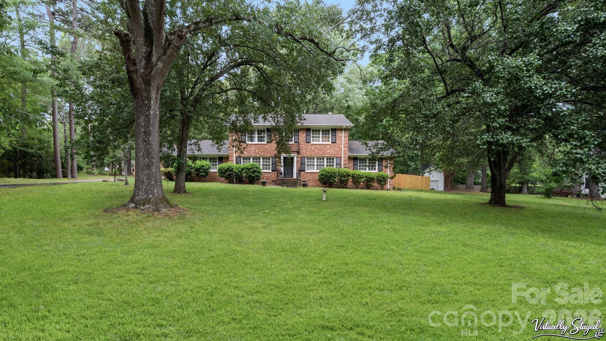 2106 Arden Drive — Monroe