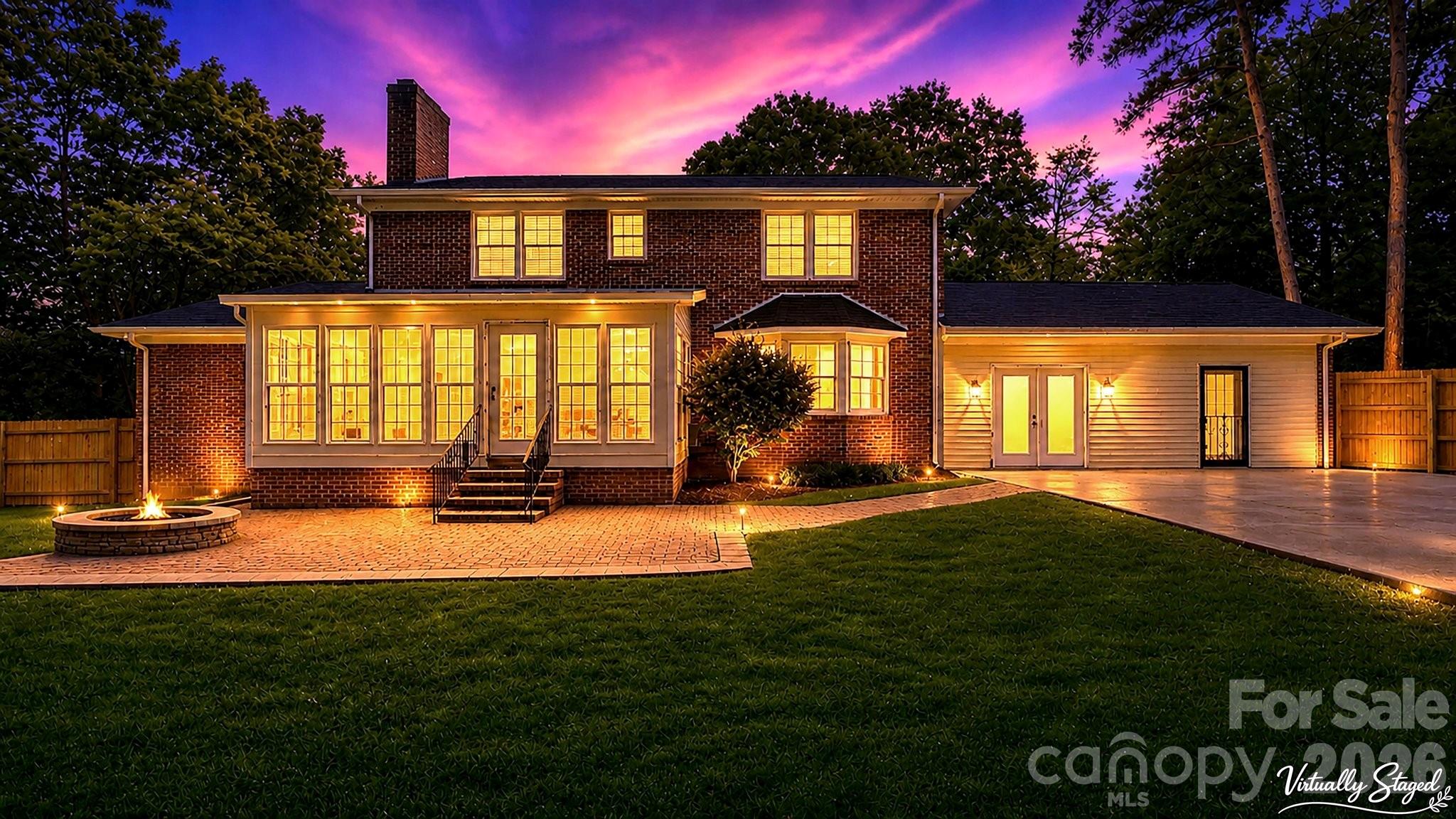 2106 Arden Drive — Monroe