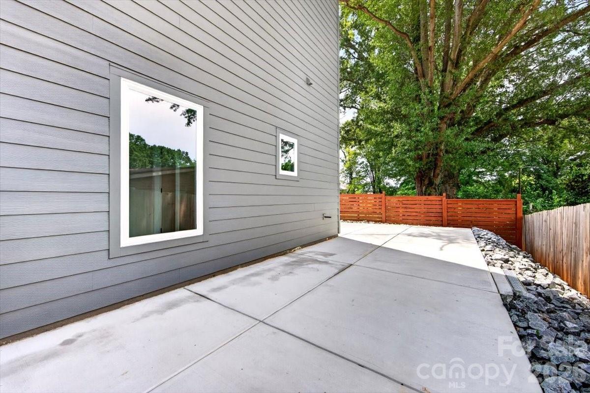 120 French Street — Charlotte