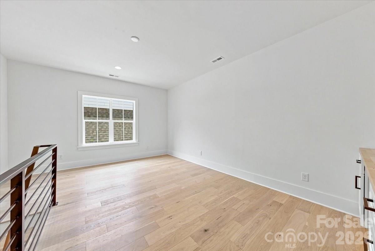 2025 South Street — Charlotte