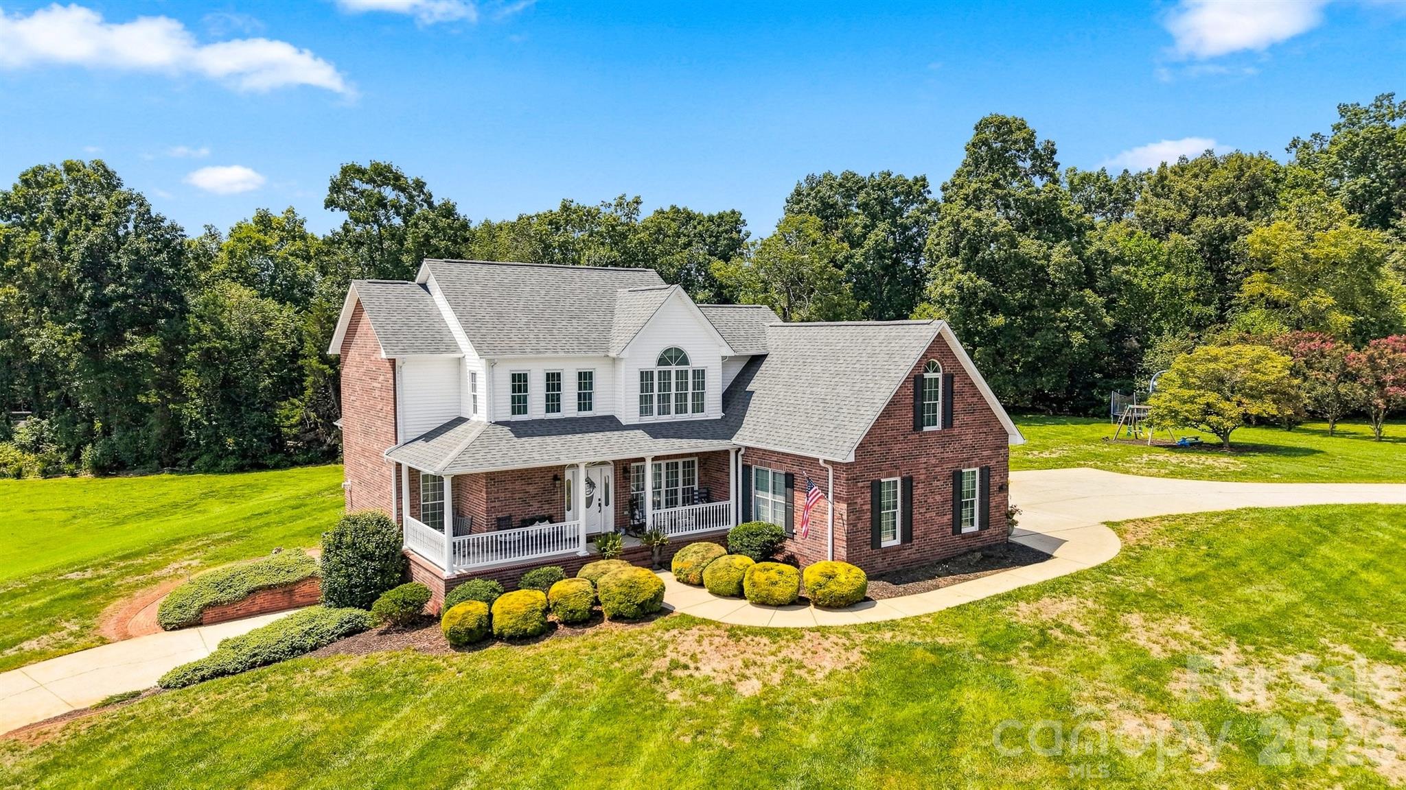1338 Willow Creek Drive — Newton