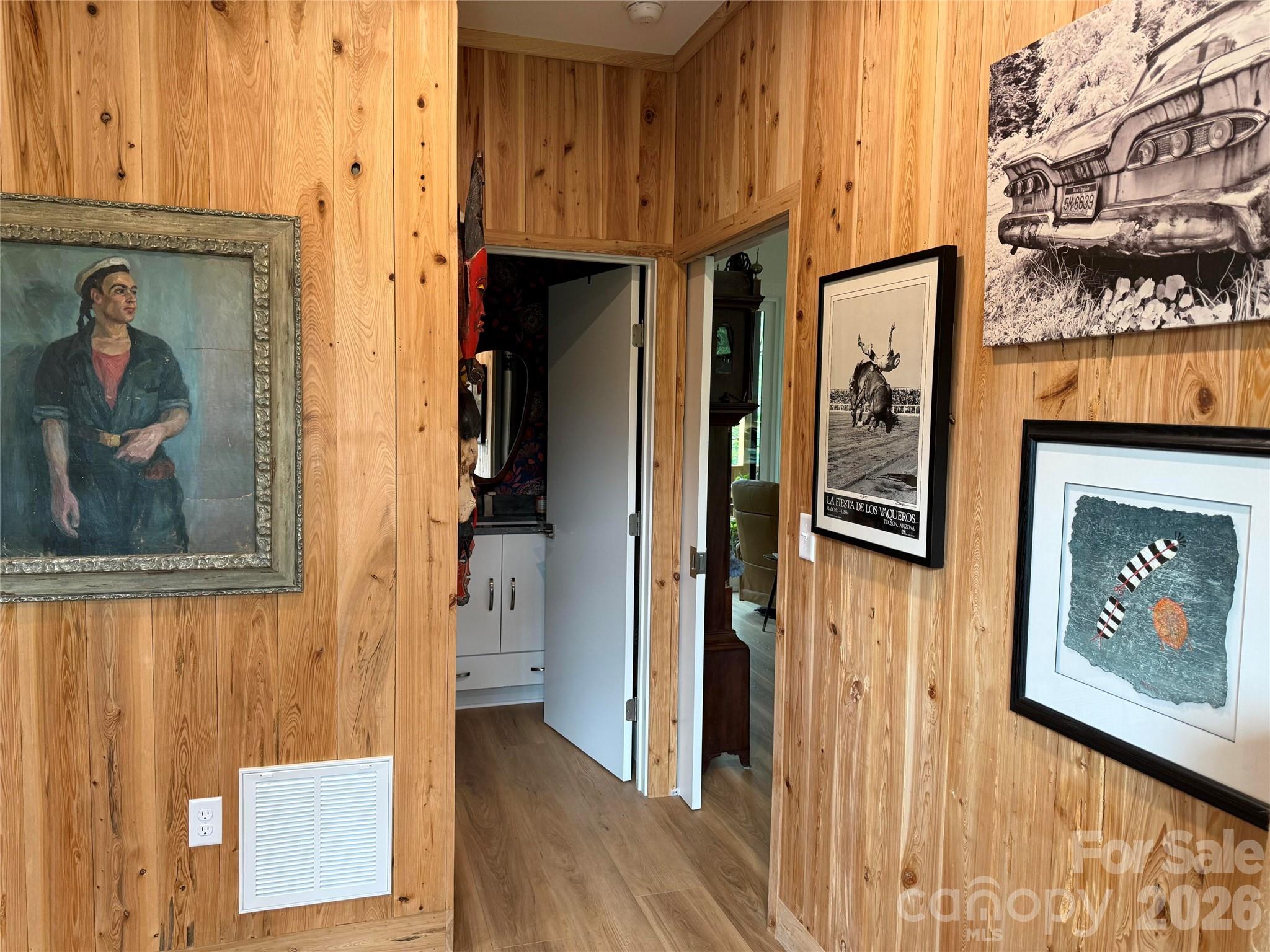 30 Sandys Home Place — Mars Hill