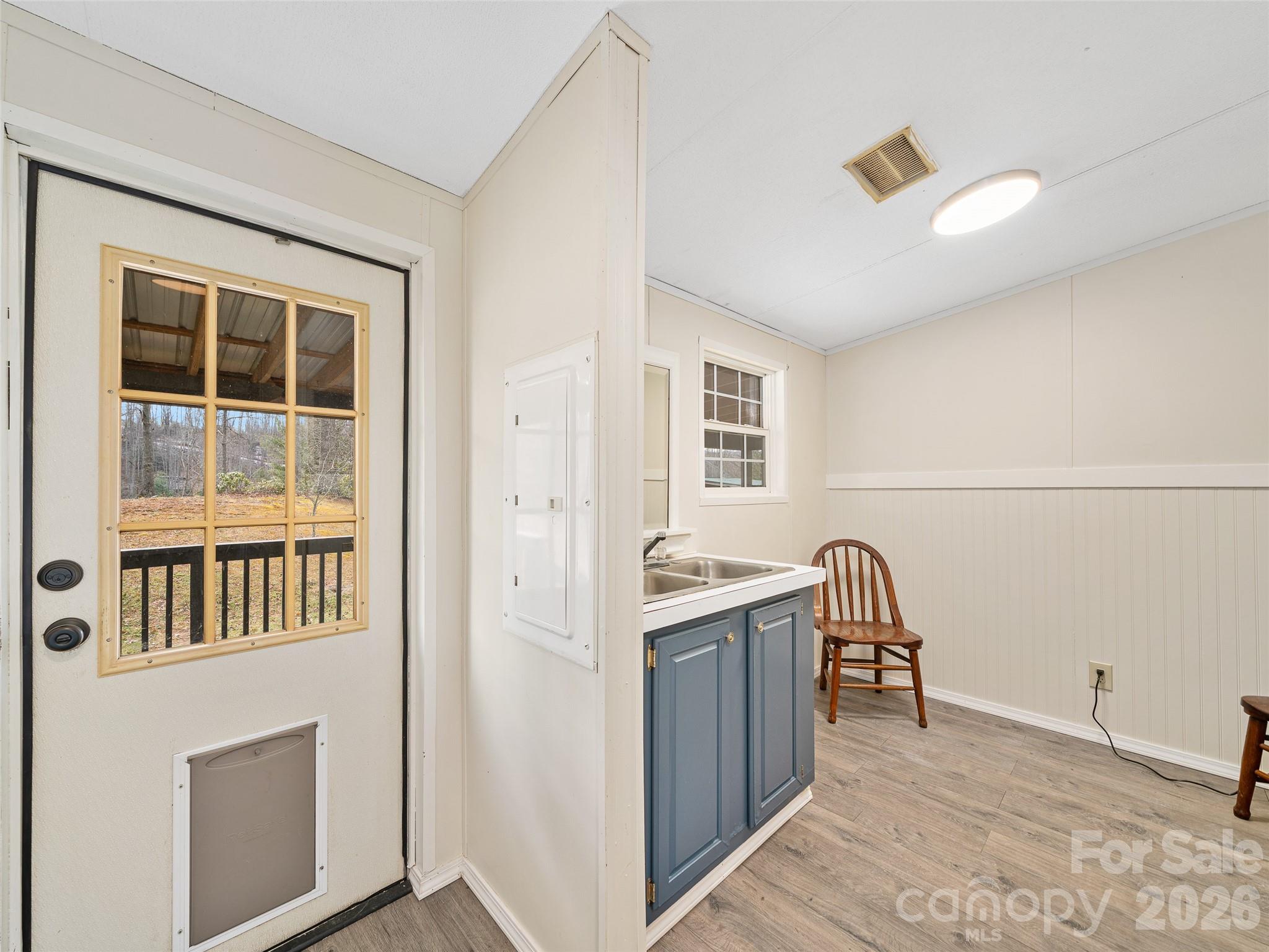 105 Satinwood Drive — Burnsville