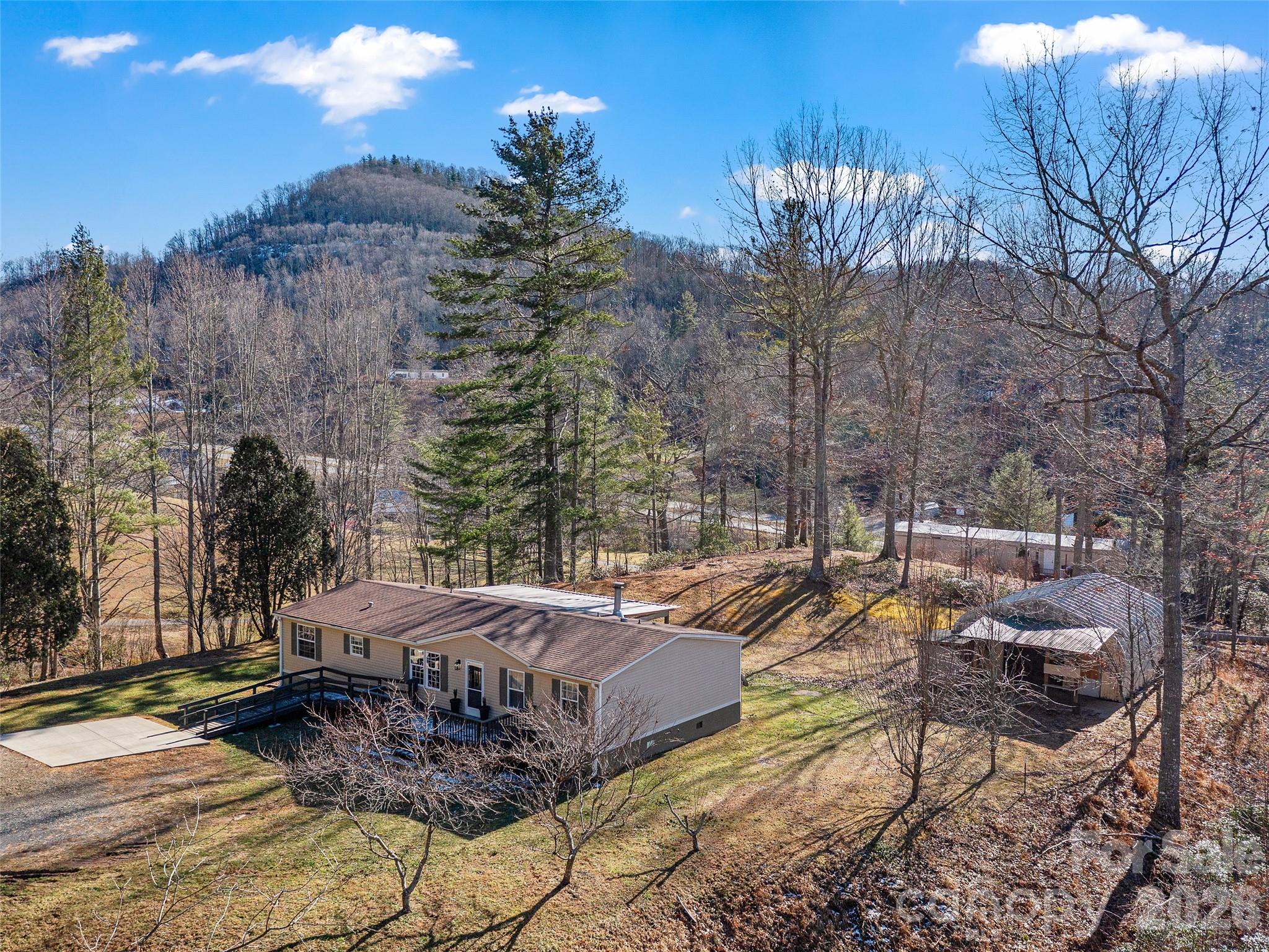 105 Satinwood Drive — Burnsville