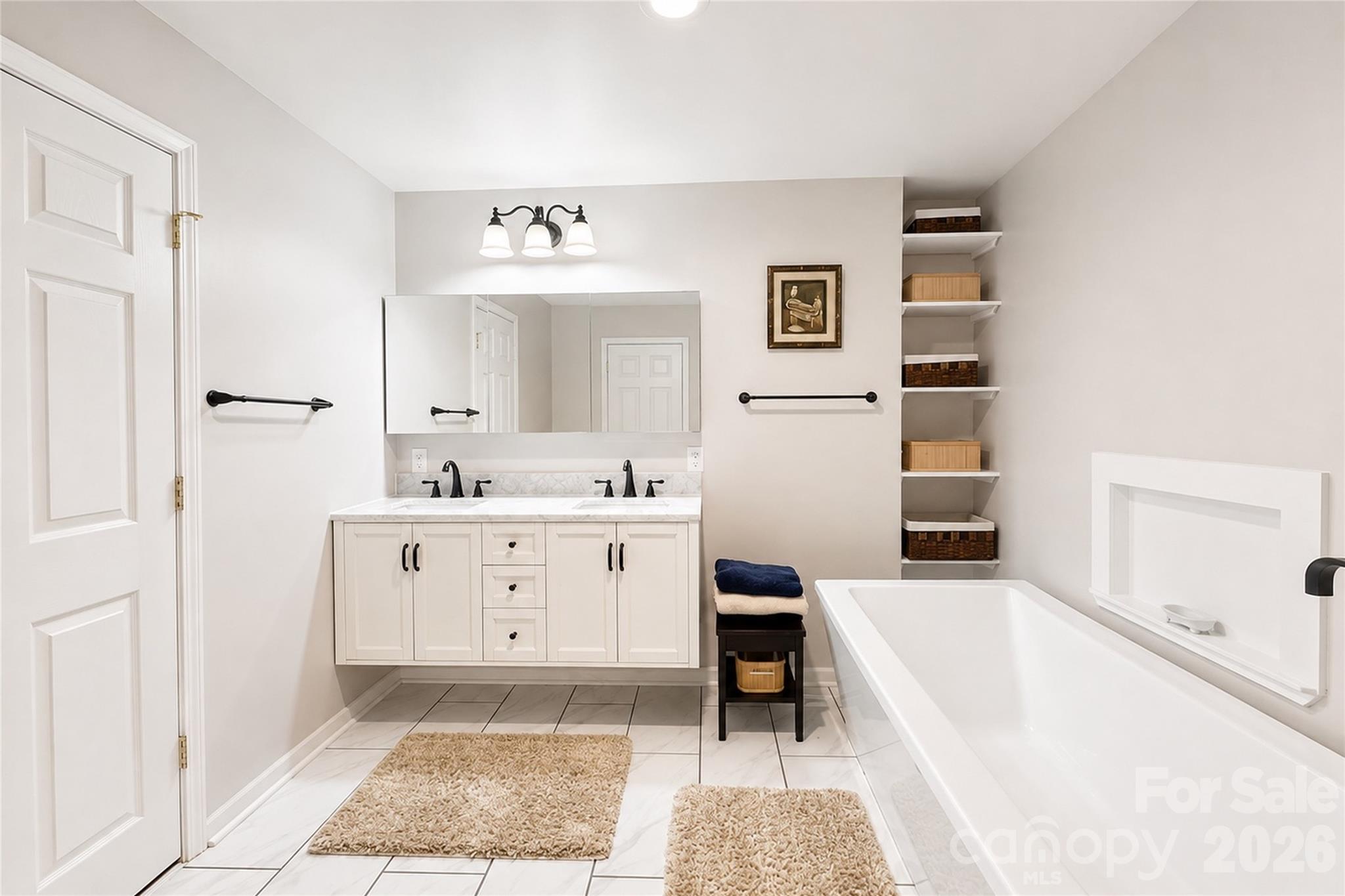 6047 Chaucer Lane — Granite Falls