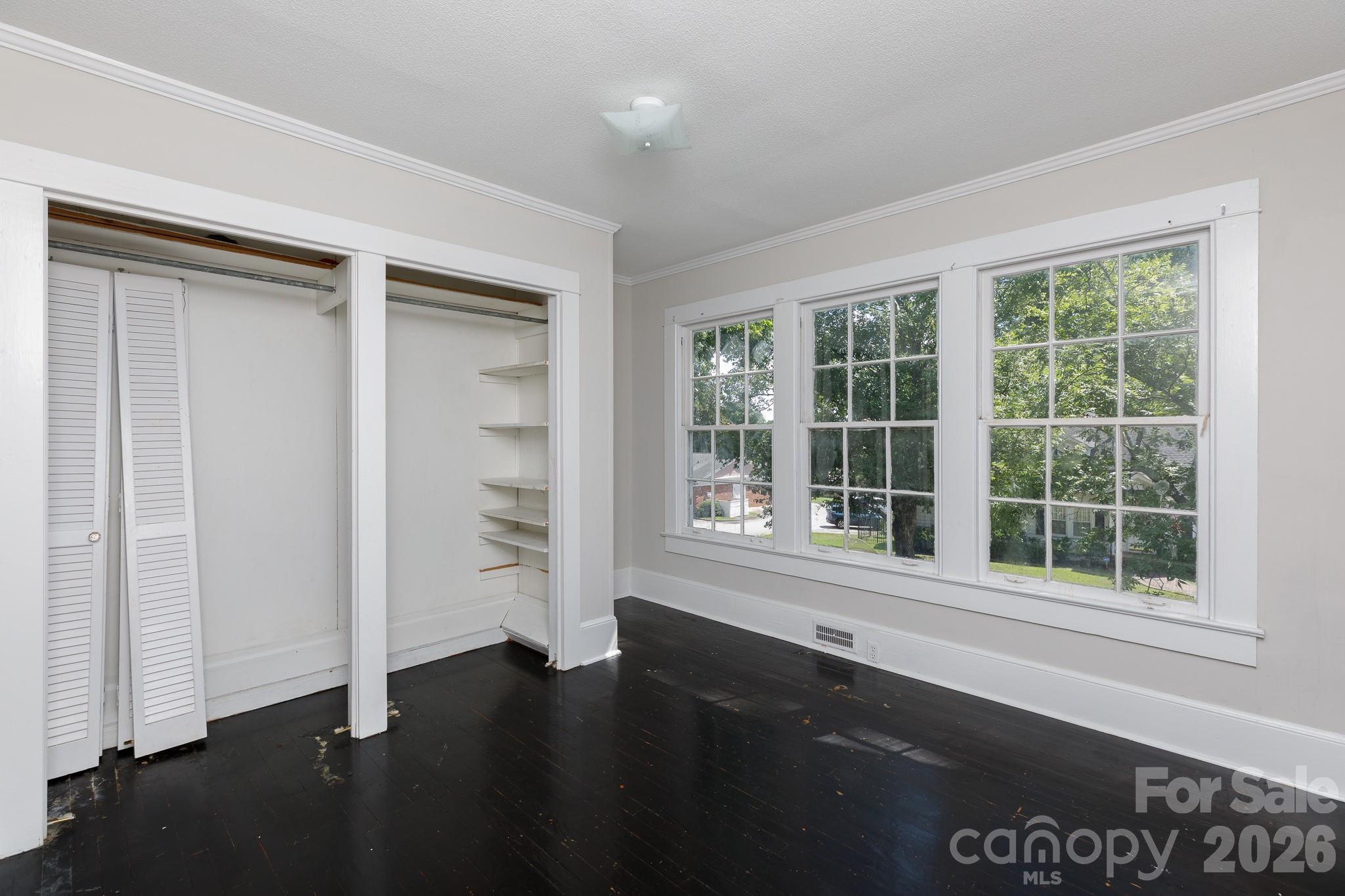 157 Walnut Street — Chester