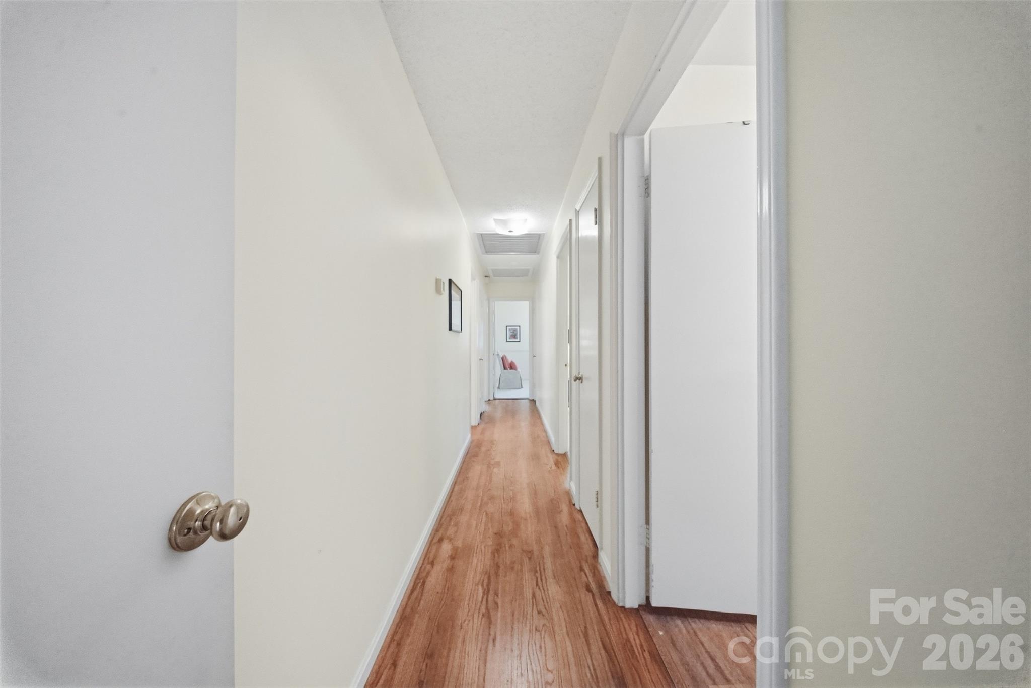 4913 S New Hope Road — Belmont