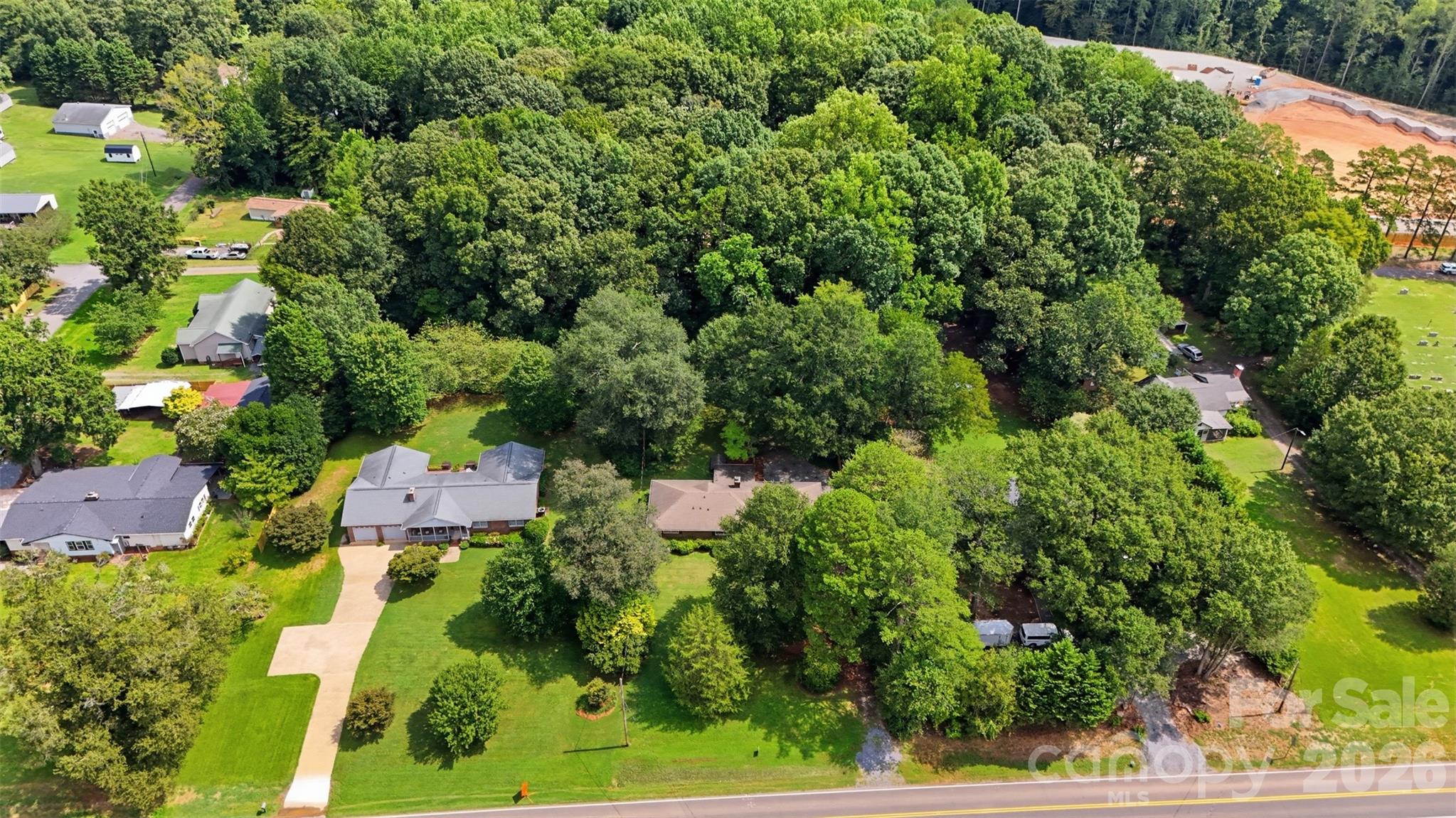 4913 S New Hope Road — Belmont