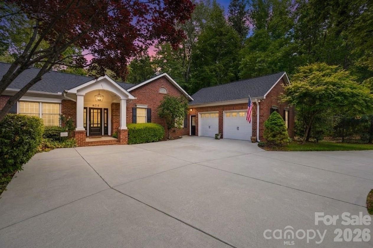 625 Saint Andrews Road #272 — Statesville