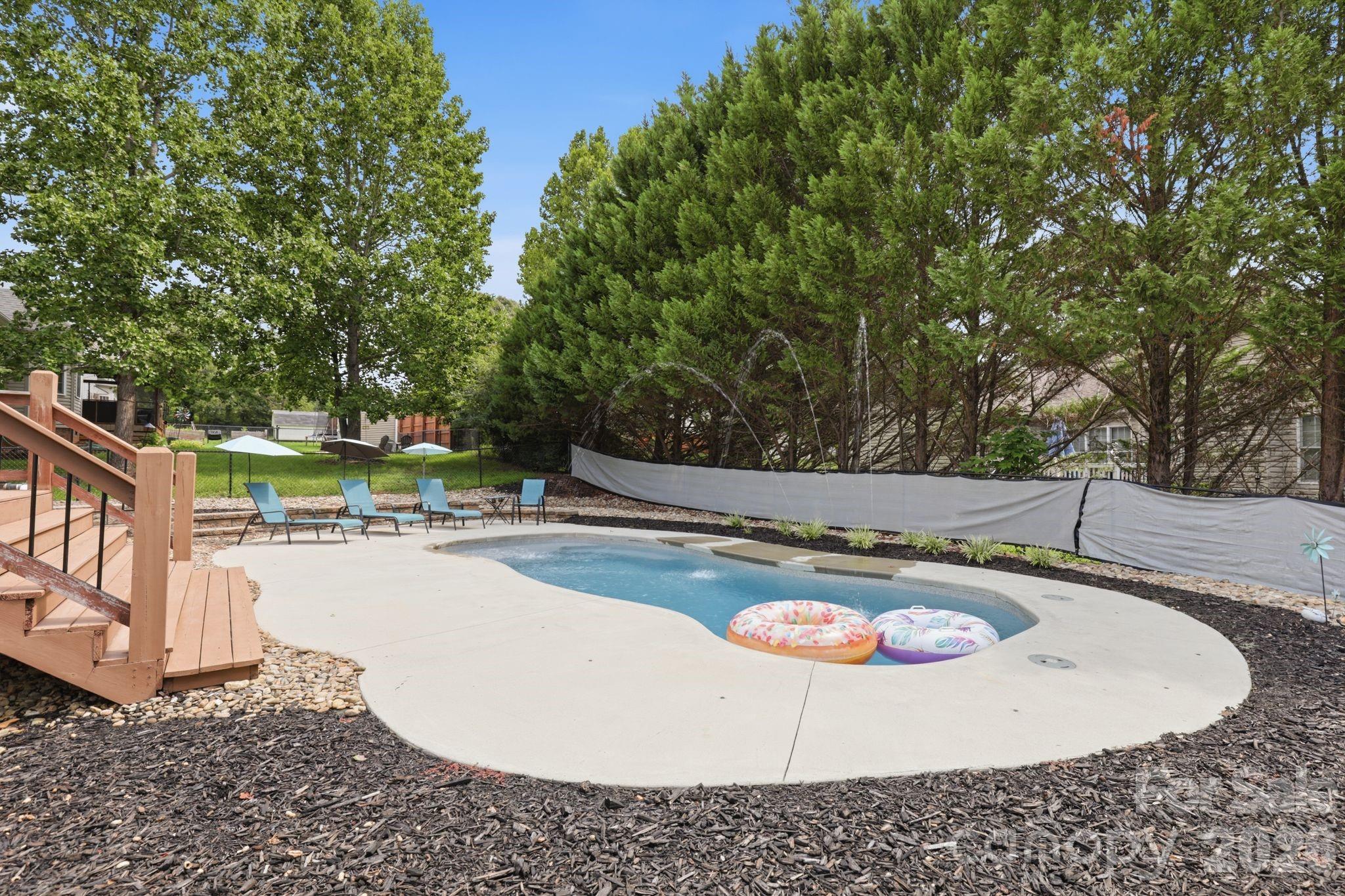 2918 24th Street Drive NE — Hickory