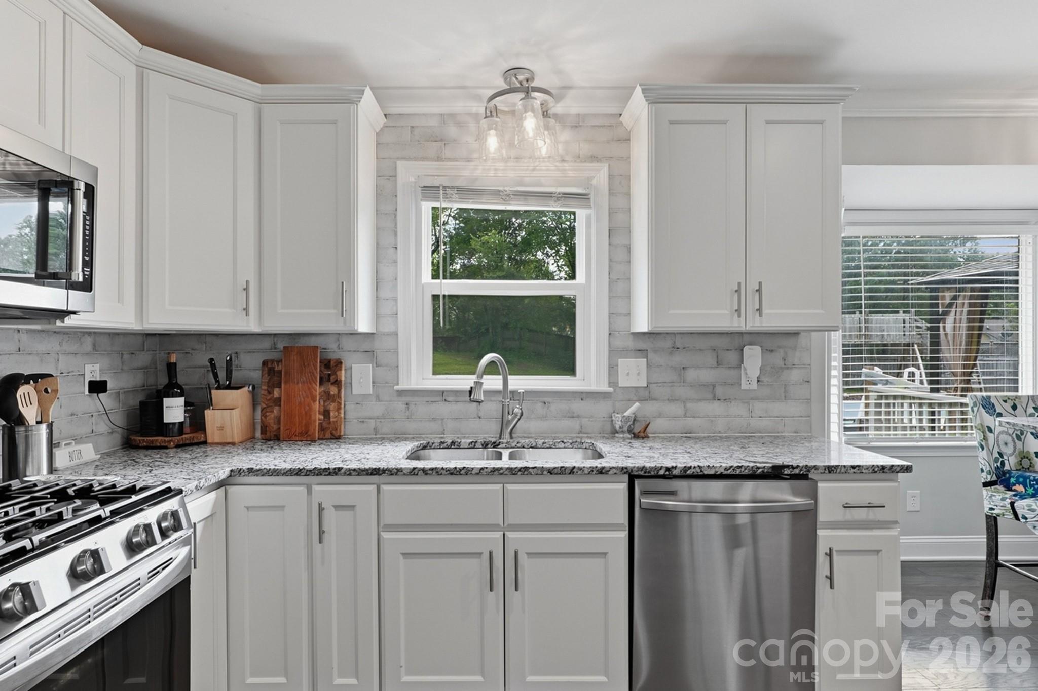 7808 Biddstone Court — Charlotte