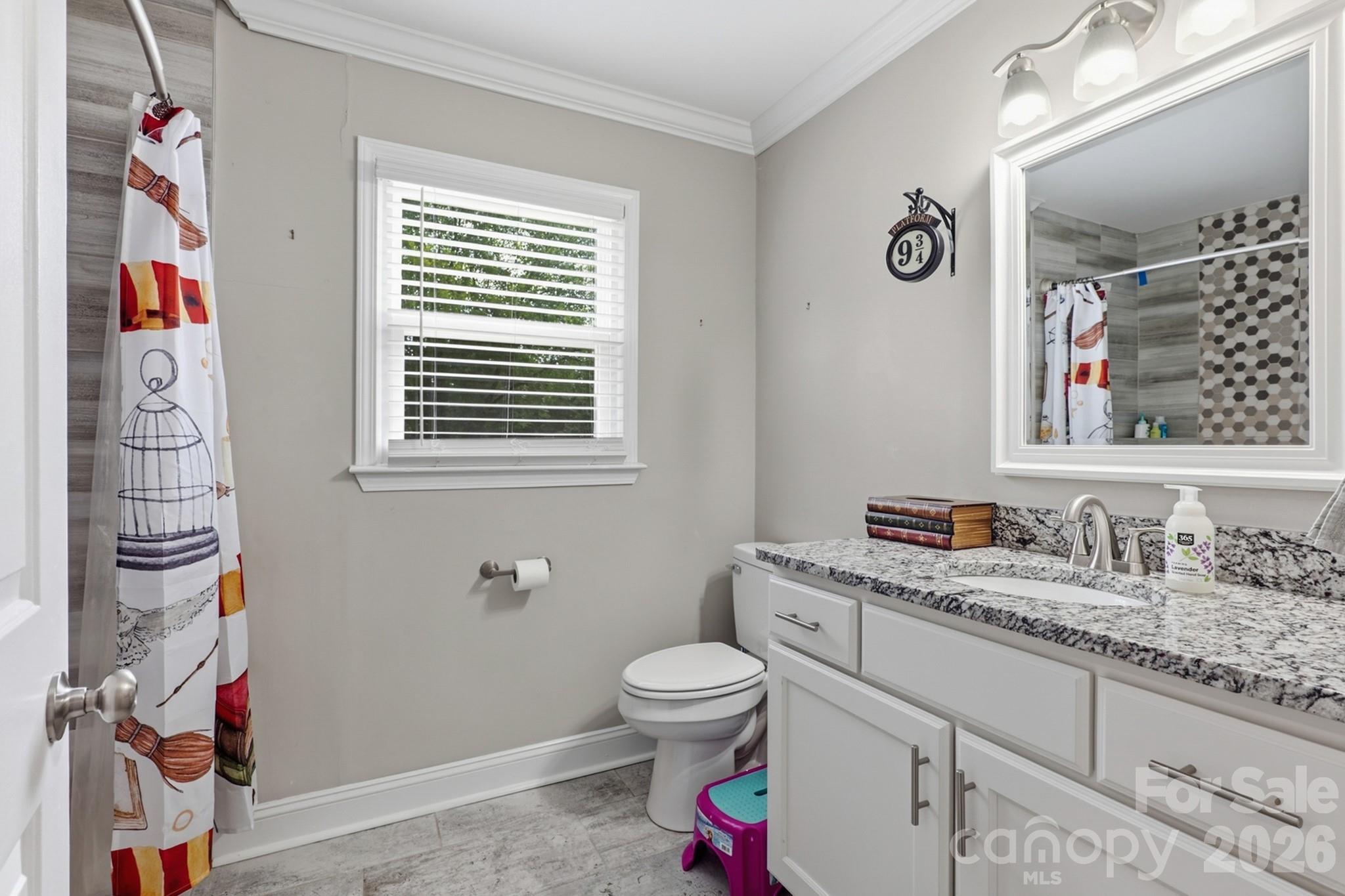 7808 Biddstone Court — Charlotte