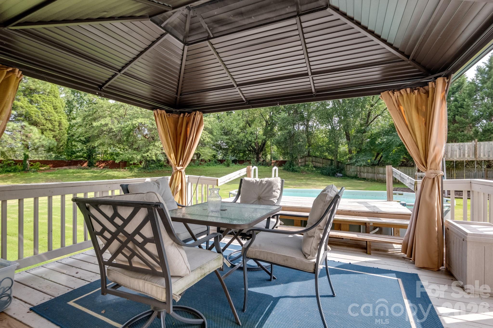 7808 Biddstone Court — Charlotte