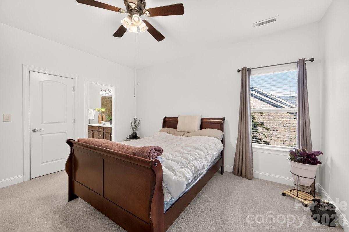 11322 Brangus Lane — Charlotte