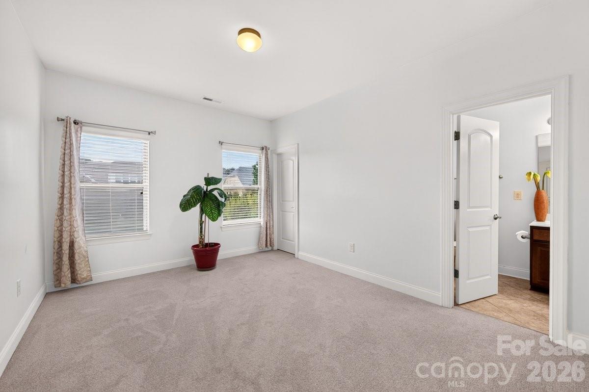 11322 Brangus Lane — Charlotte