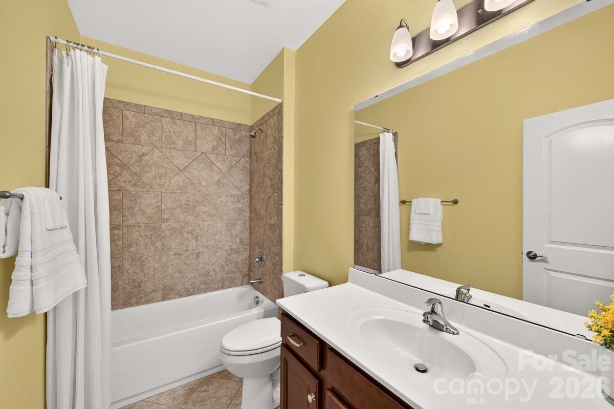 11322 Brangus Lane — Charlotte