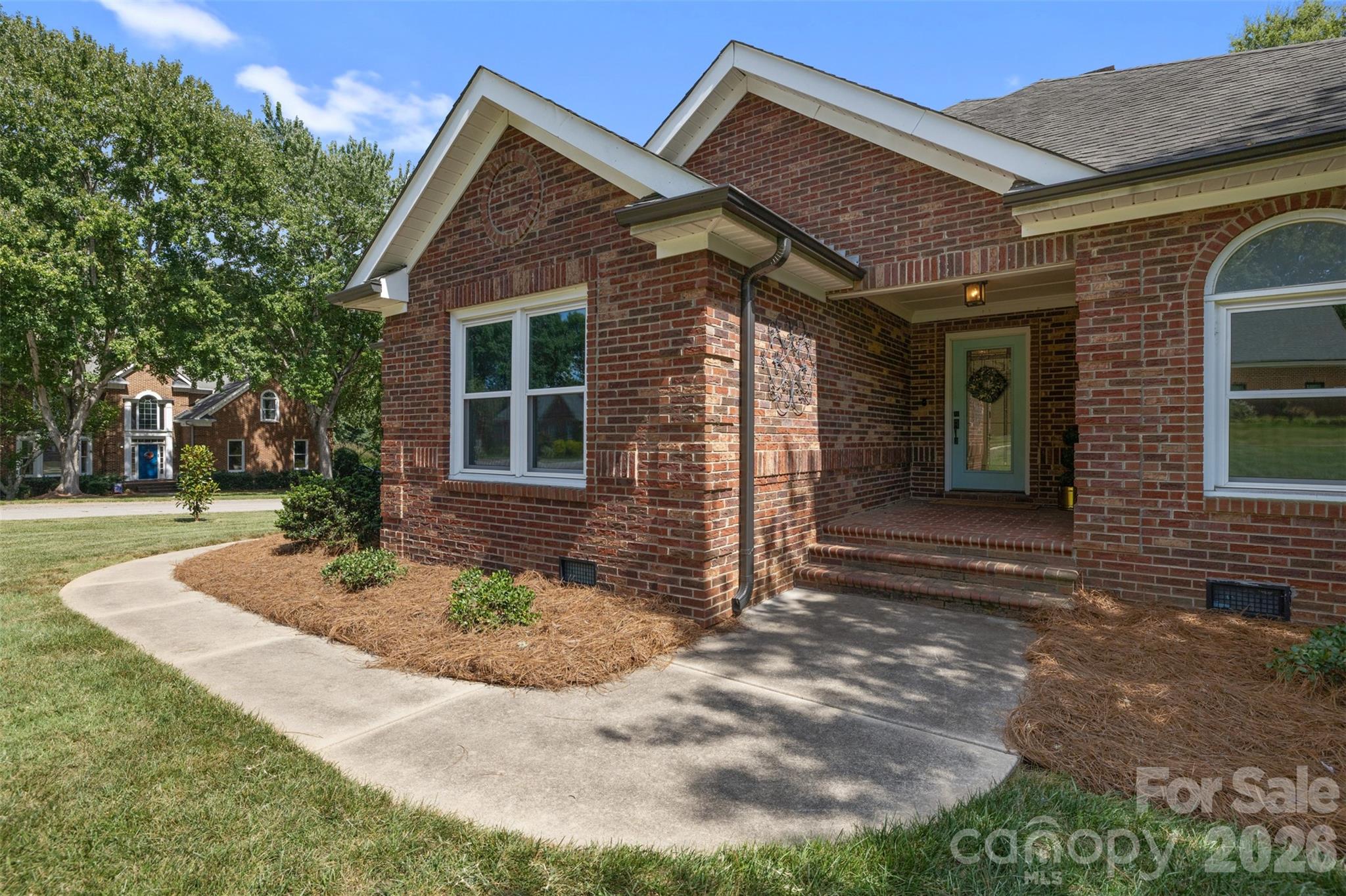 412 Shadydale Court — Fort Mill