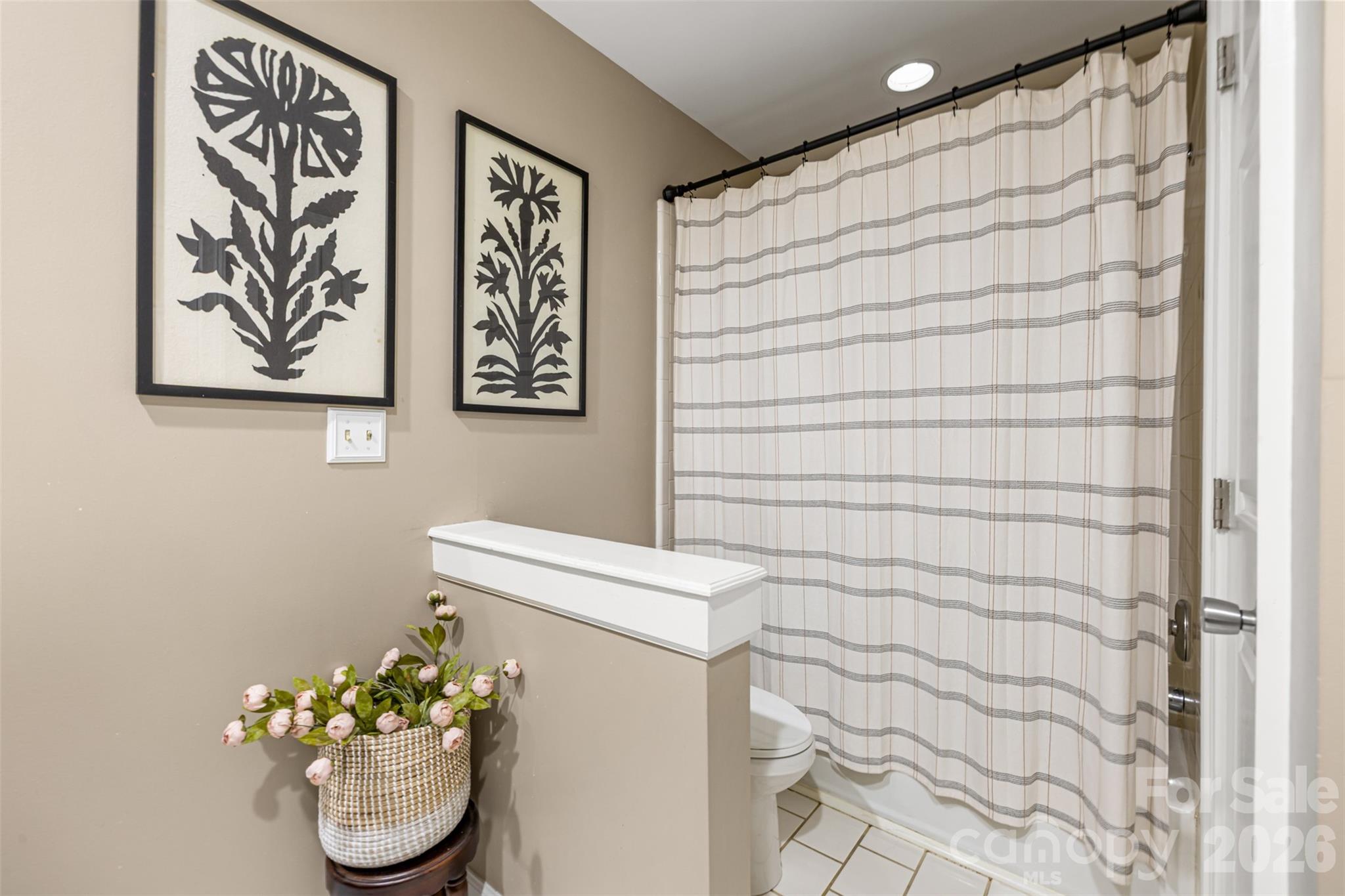 412 Shadydale Court — Fort Mill