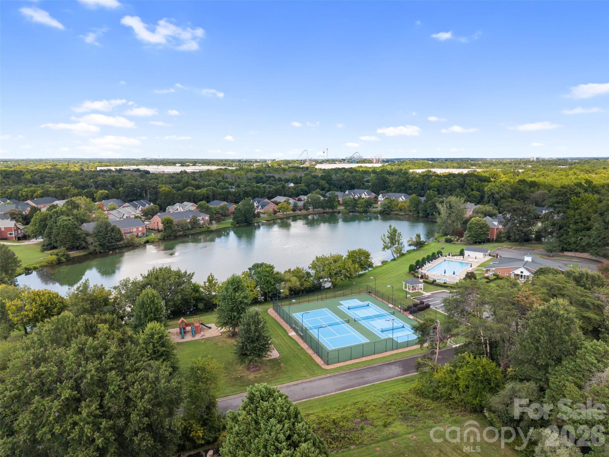 412 Shadydale Court — Fort Mill