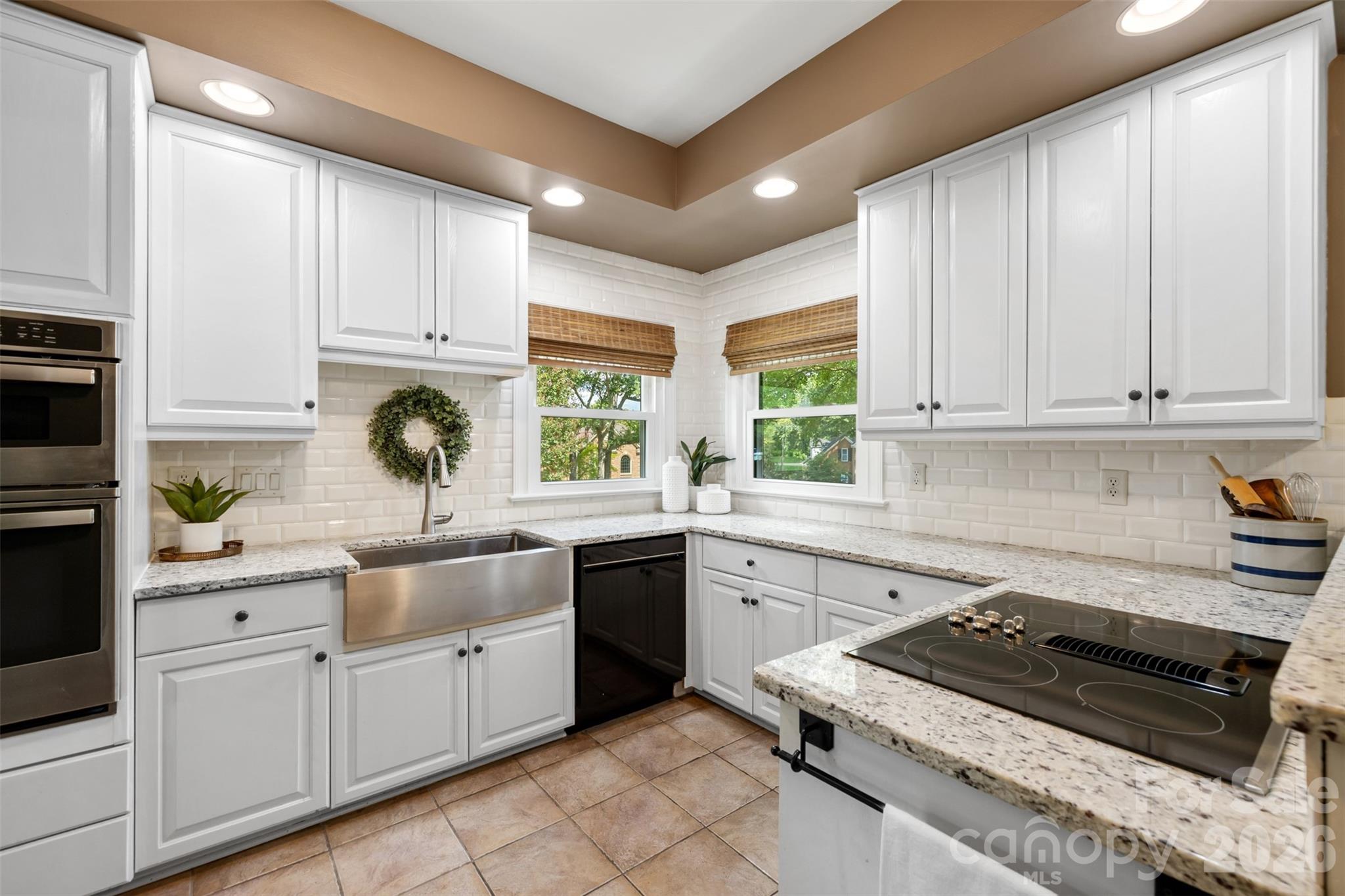 412 Shadydale Court — Fort Mill