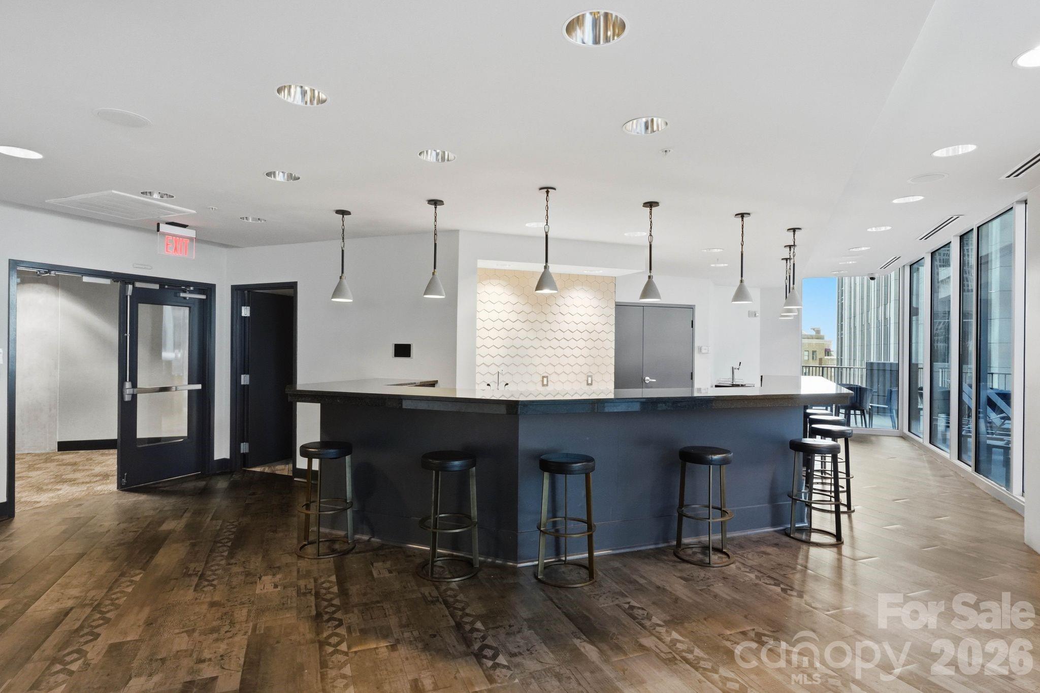 210 N Church Street #1604 — Charlotte