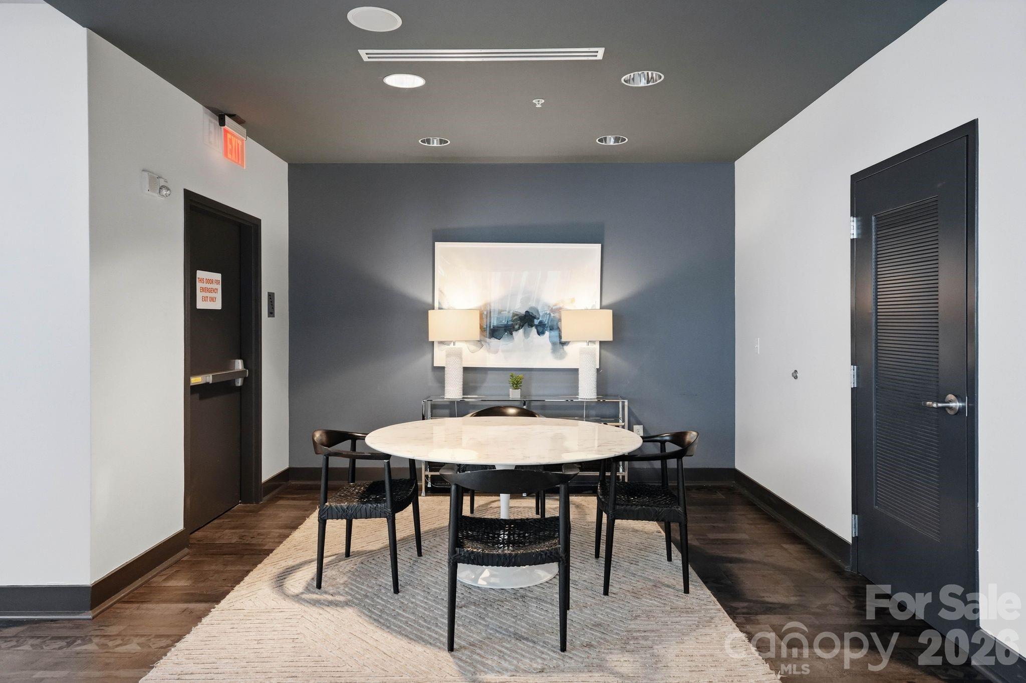 210 N Church Street #1604 — Charlotte