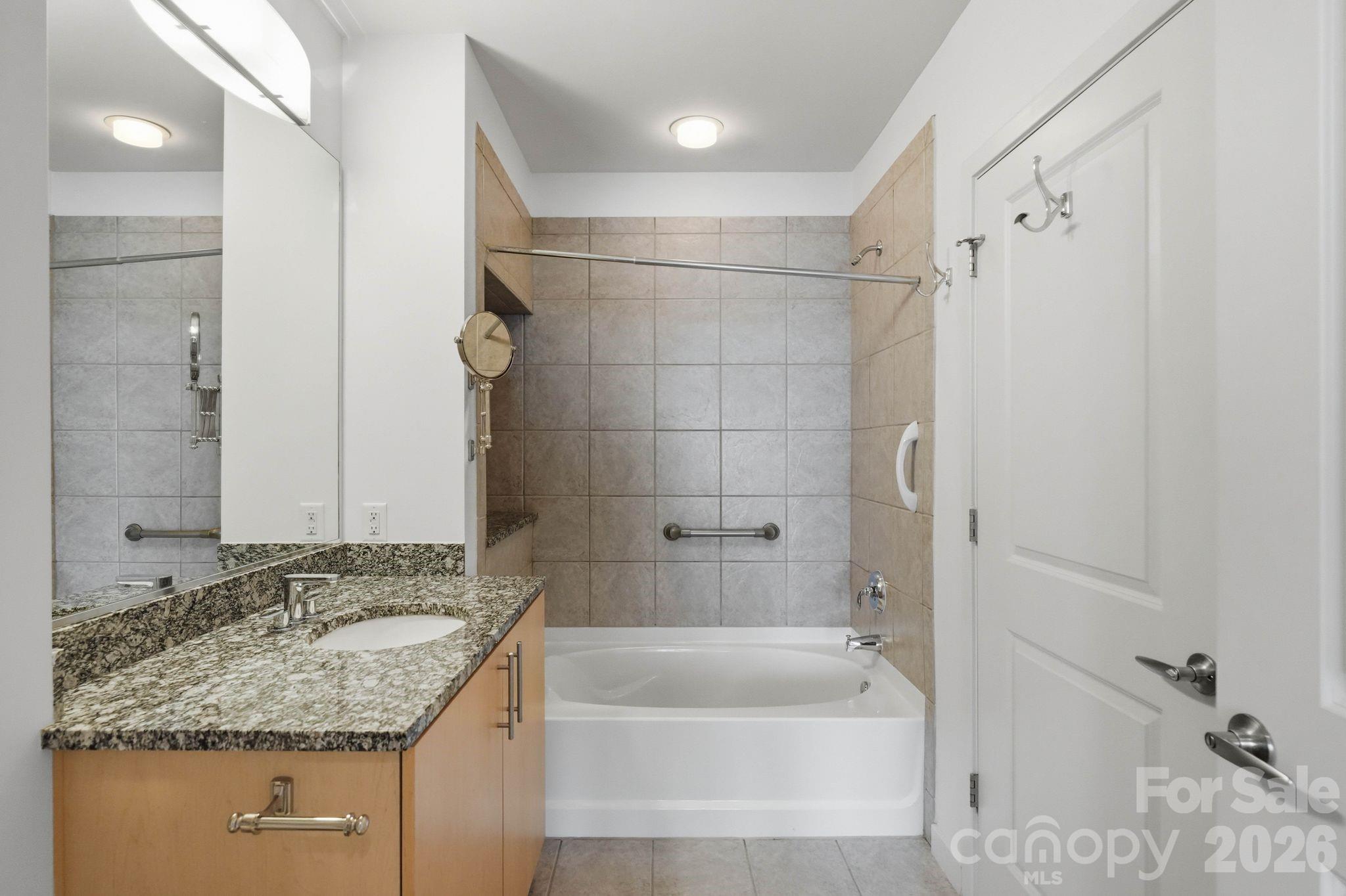 210 N Church Street #1604 — Charlotte