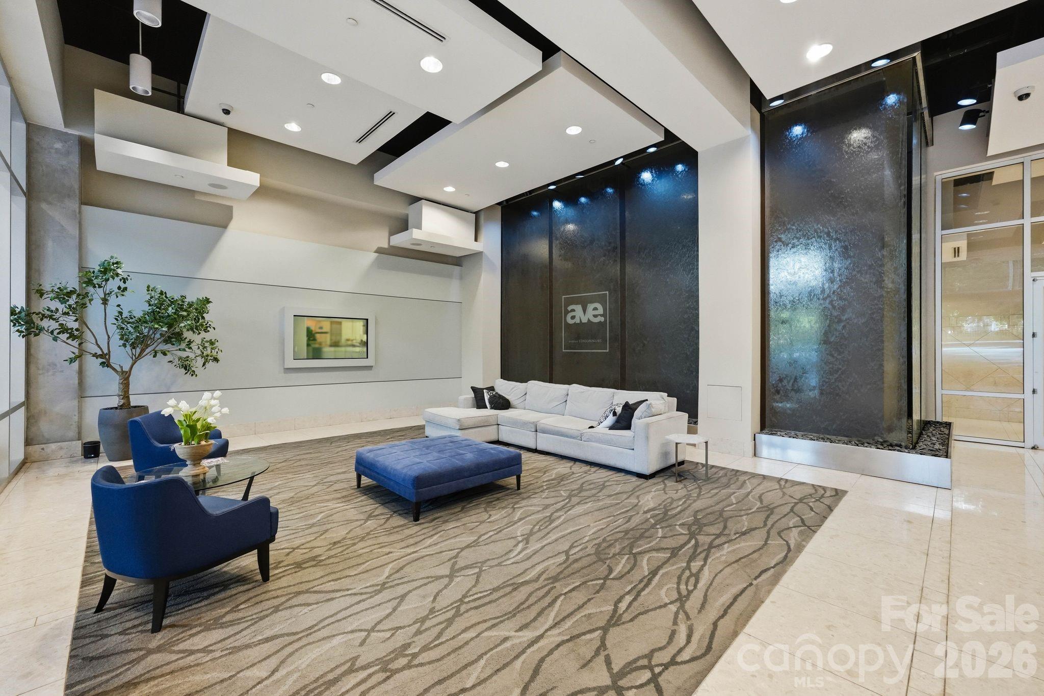 210 N Church Street #1604 — Charlotte