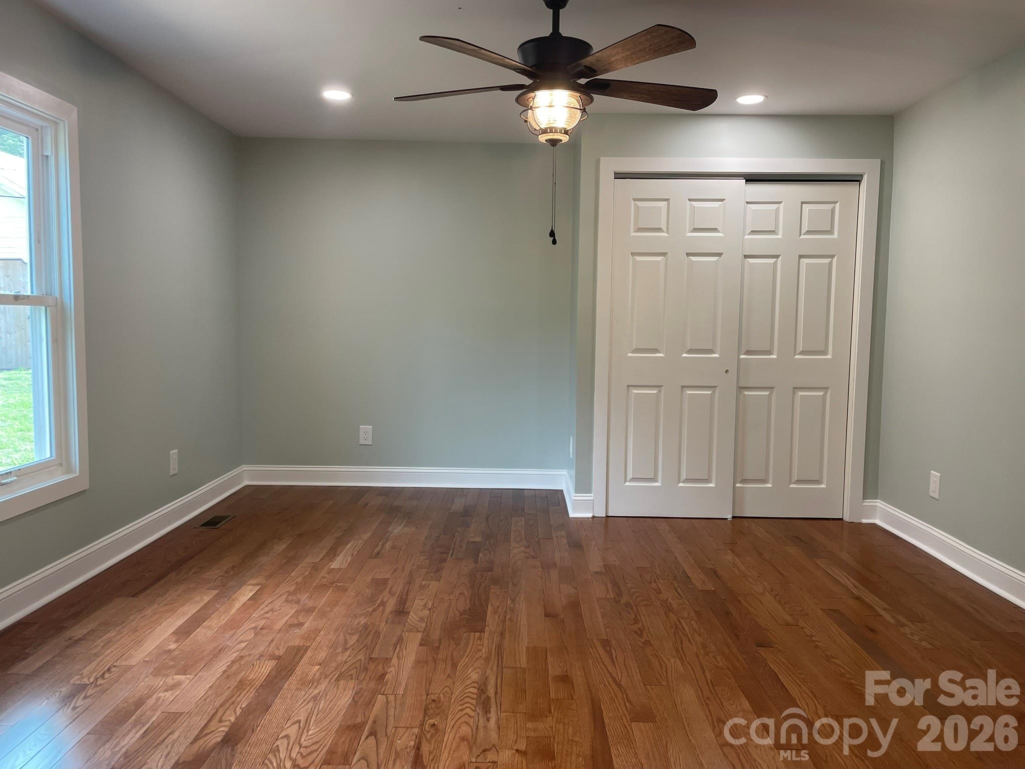 200 E White Street — Morganton
