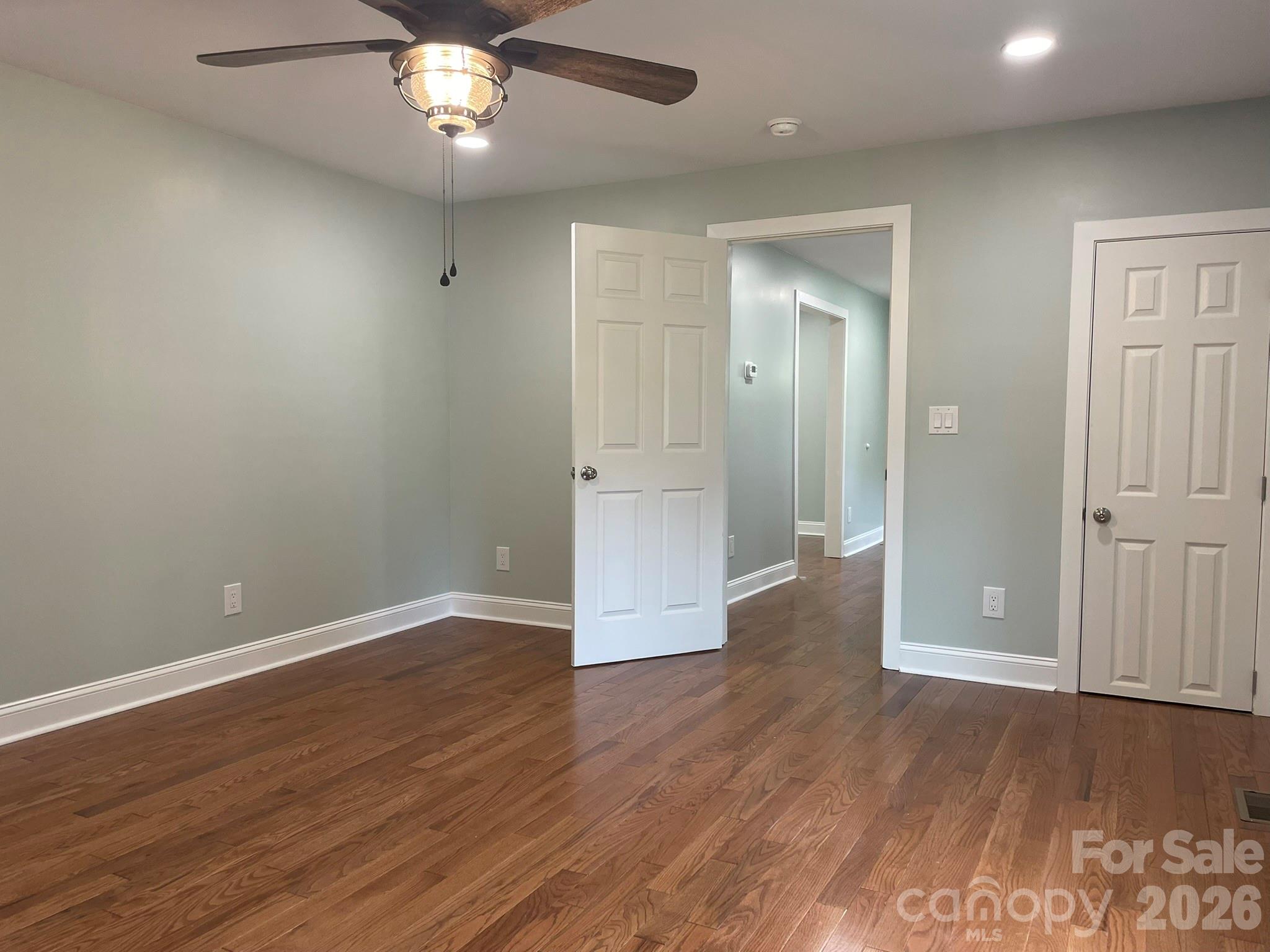 200 E White Street — Morganton