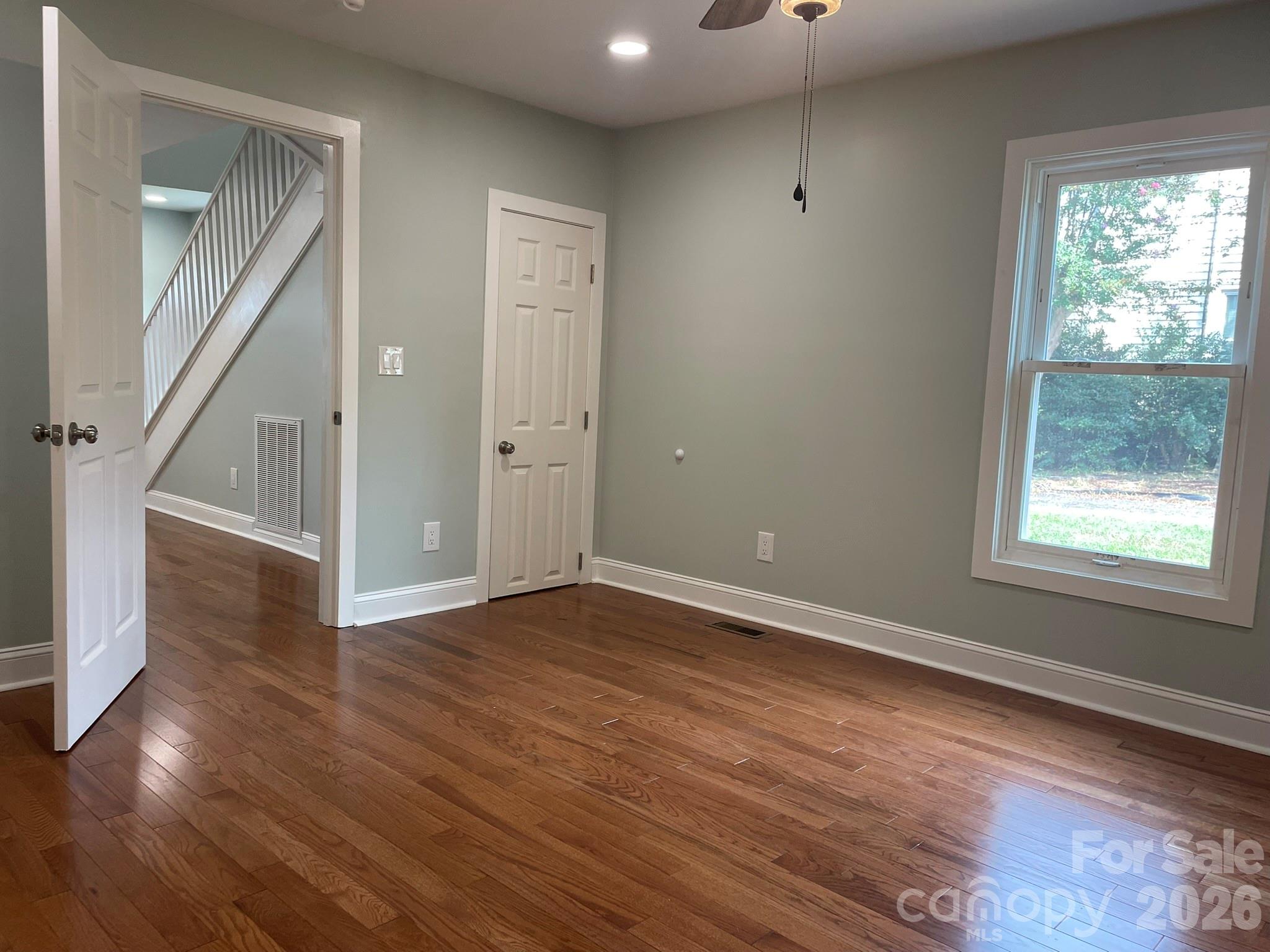 200 E White Street — Morganton