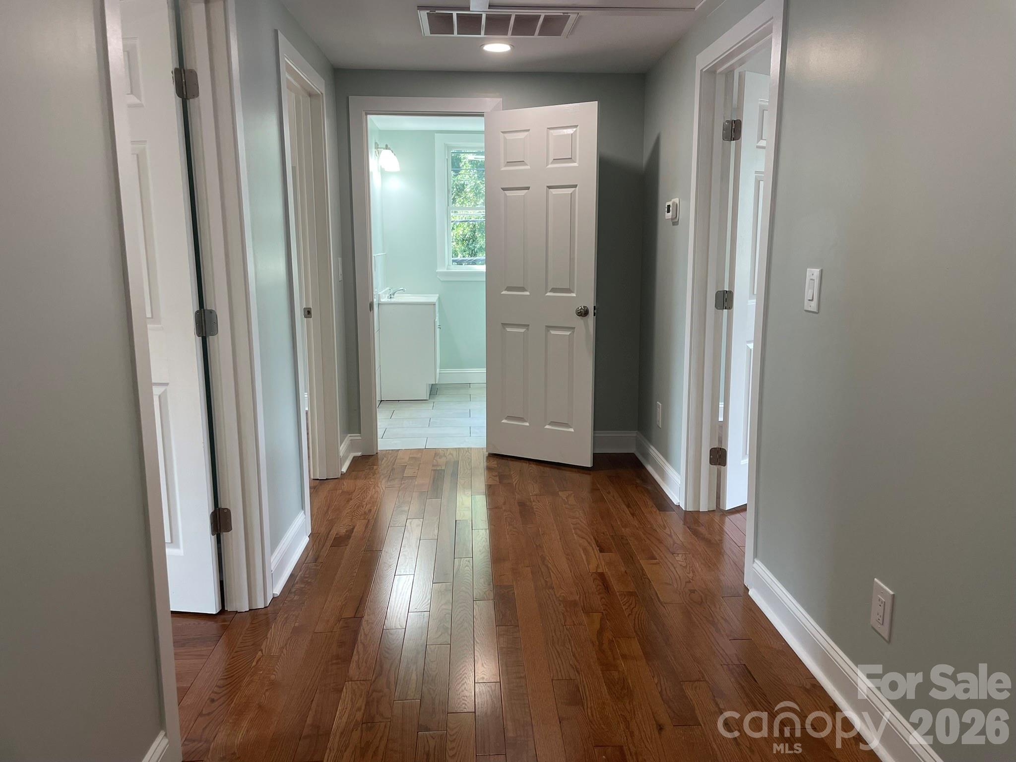 200 E White Street — Morganton