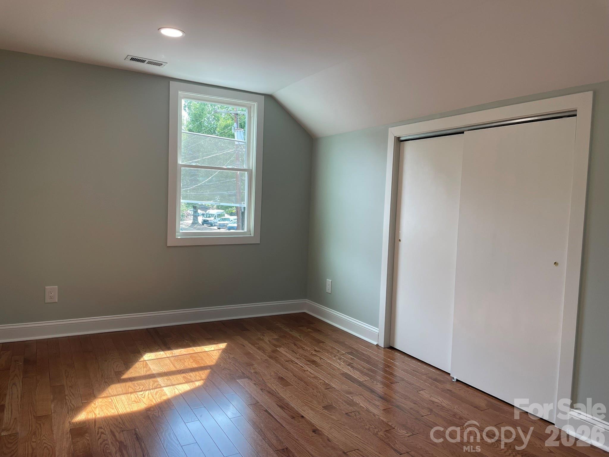 200 E White Street — Morganton