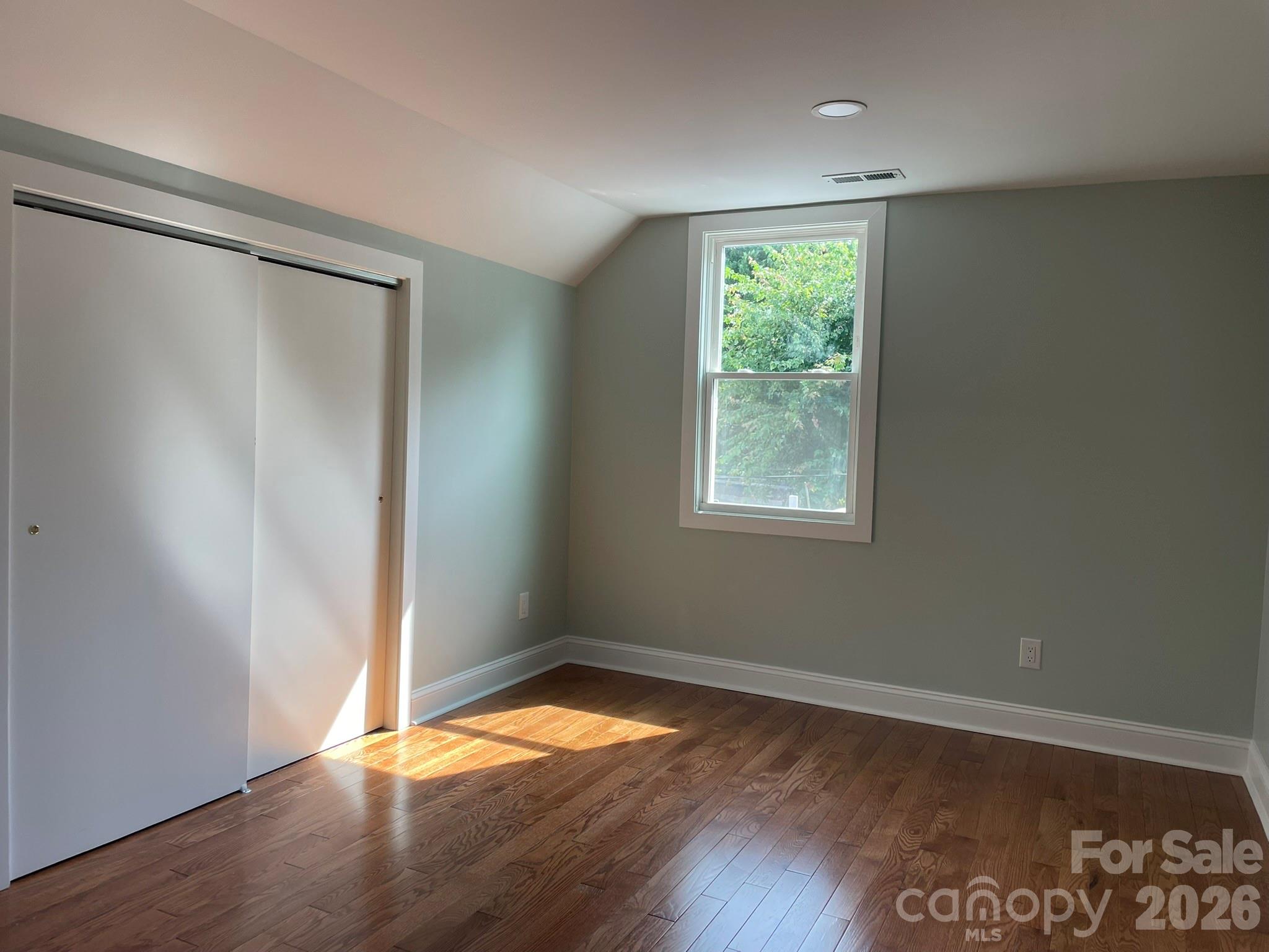 200 E White Street — Morganton