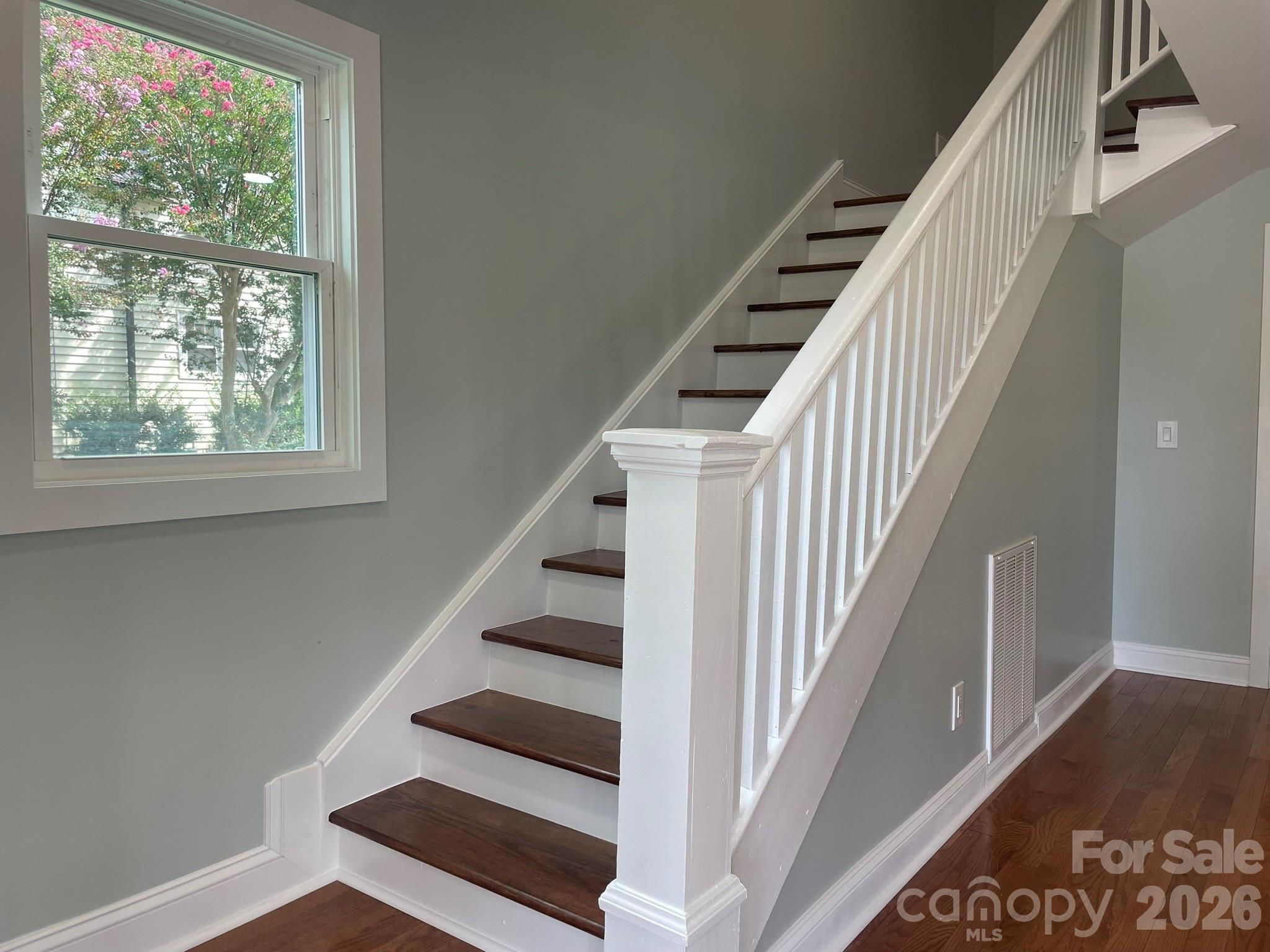 200 E White Street — Morganton