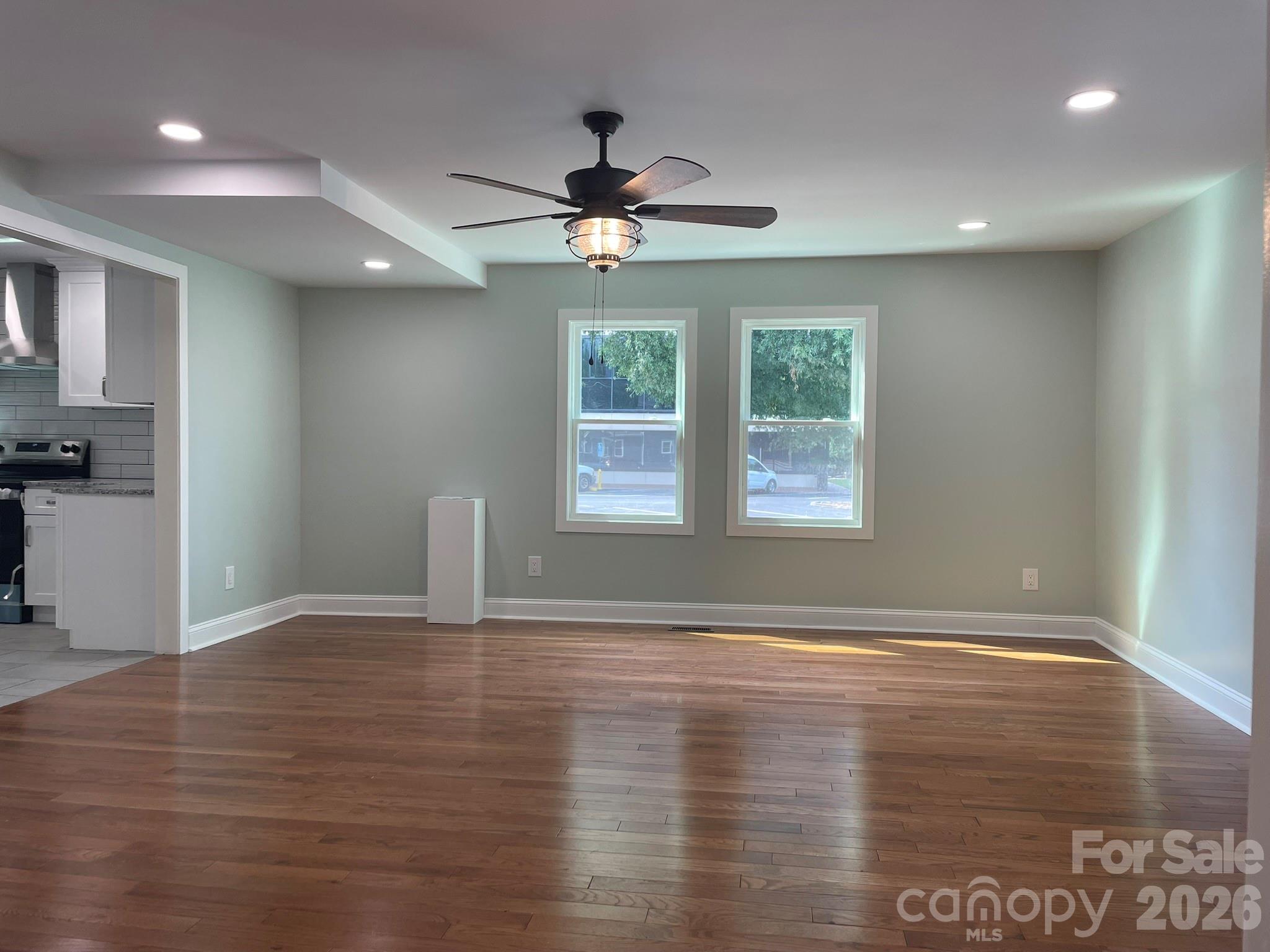 200 E White Street — Morganton