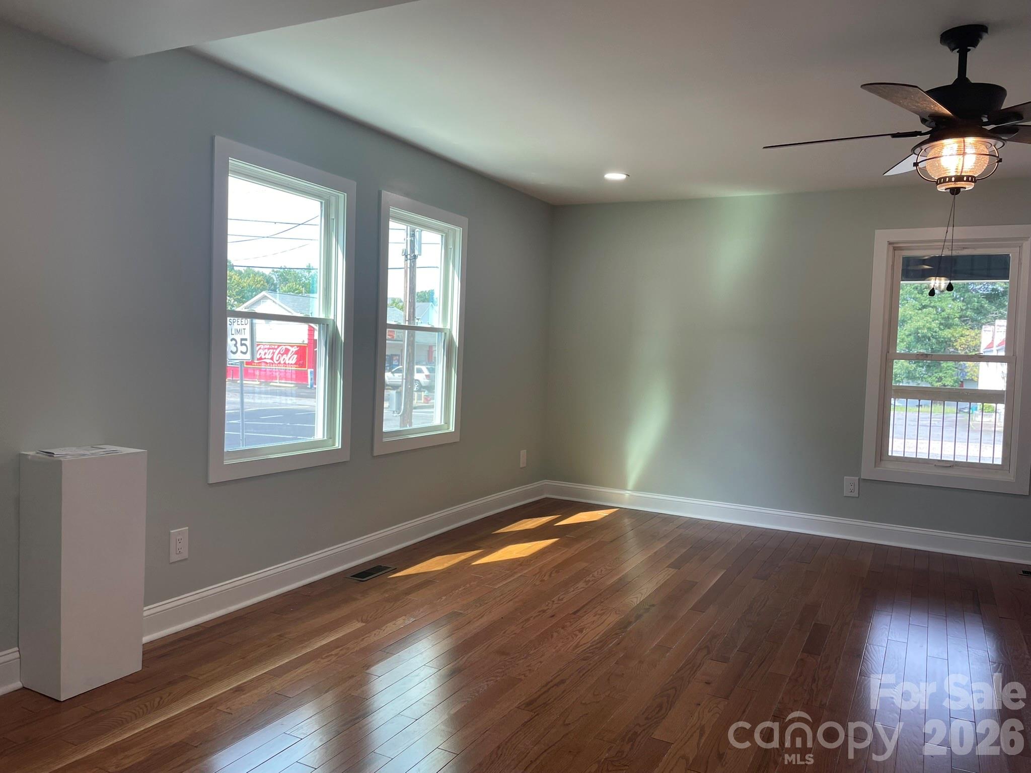 200 E White Street — Morganton