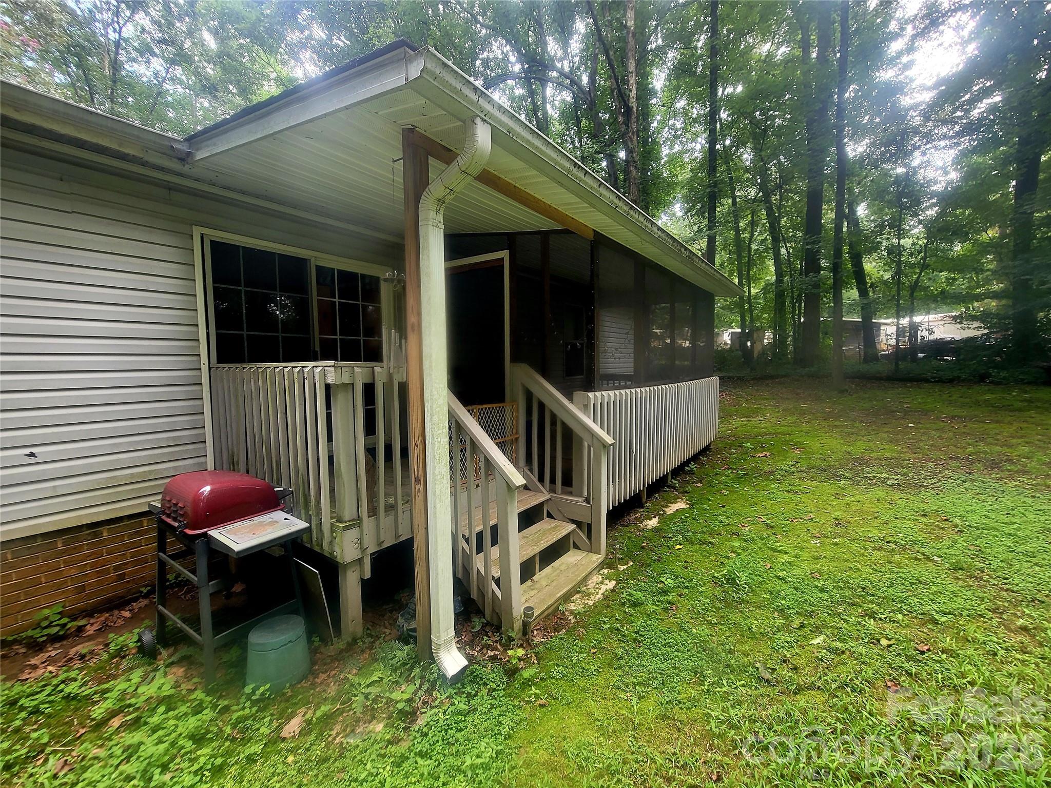 121 Sylvan Drive — Statesville