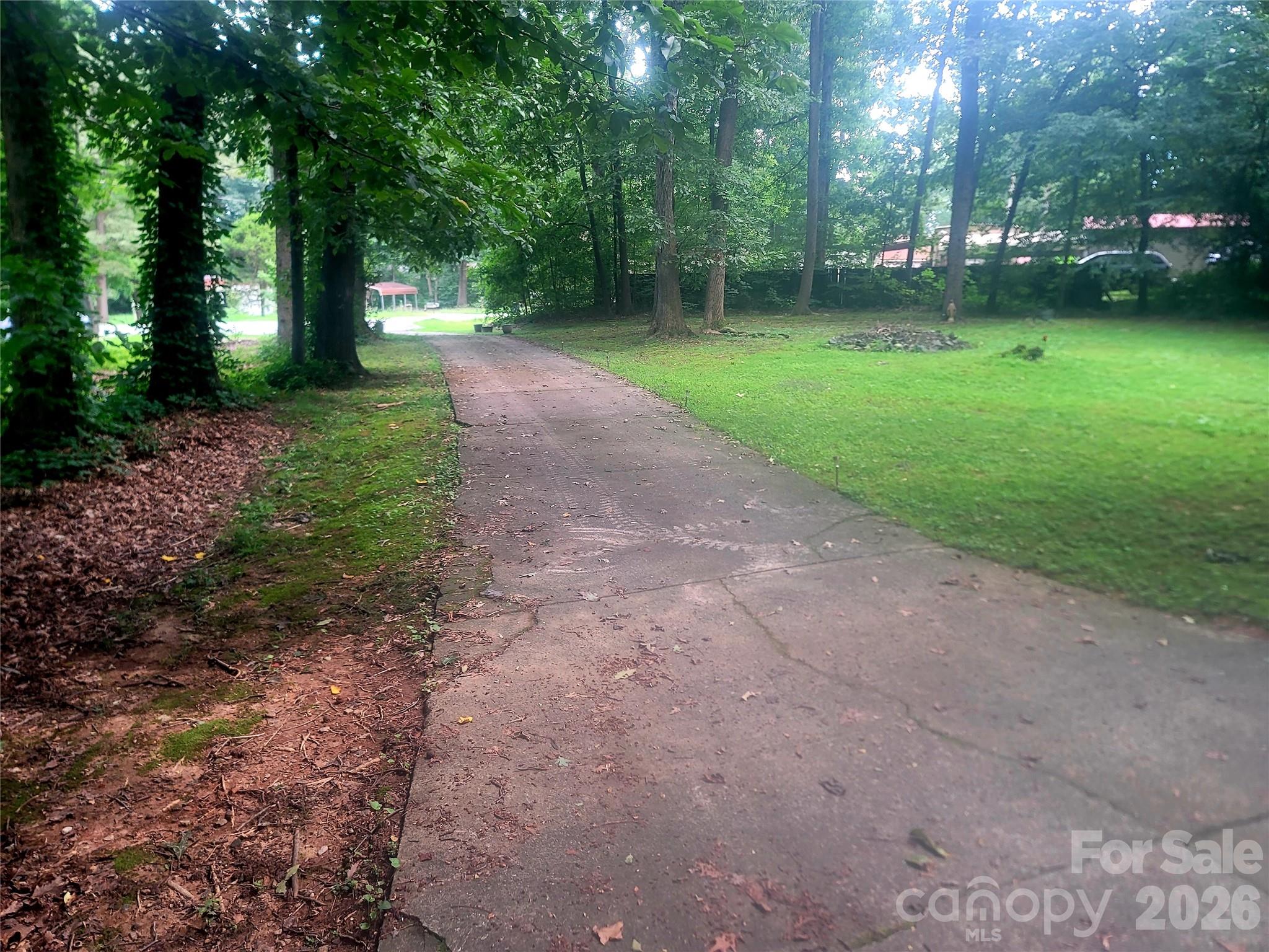 121 Sylvan Drive — Statesville