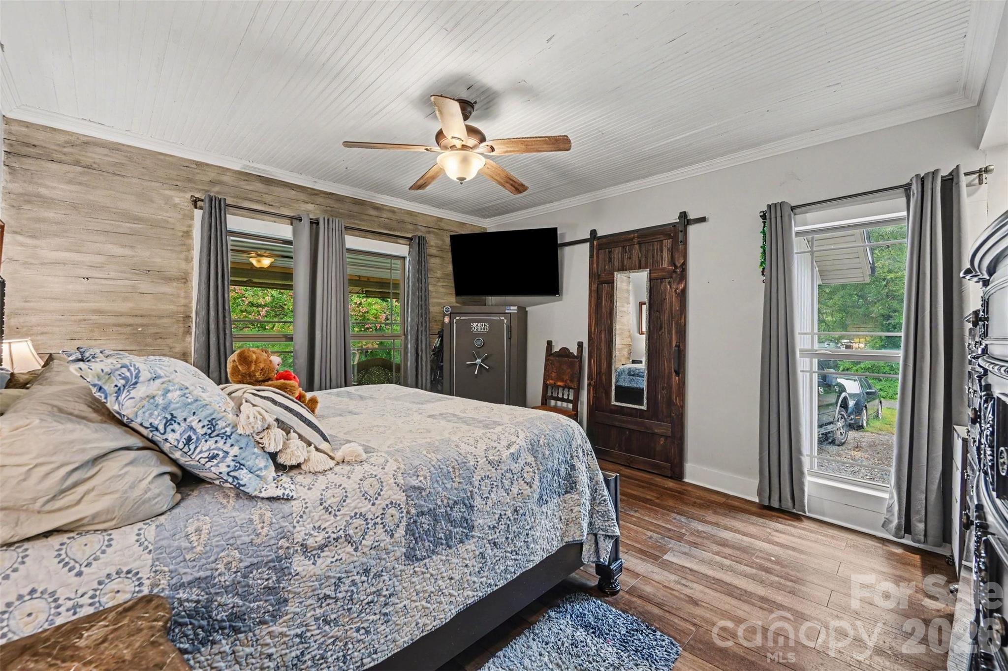106 Guffey Road — Cherryville
