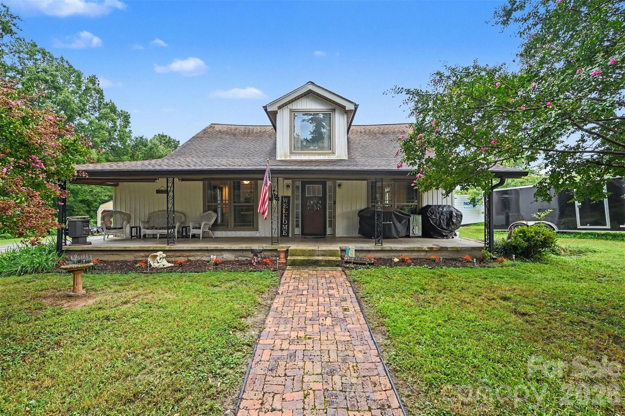 106 Guffey Road — Cherryville