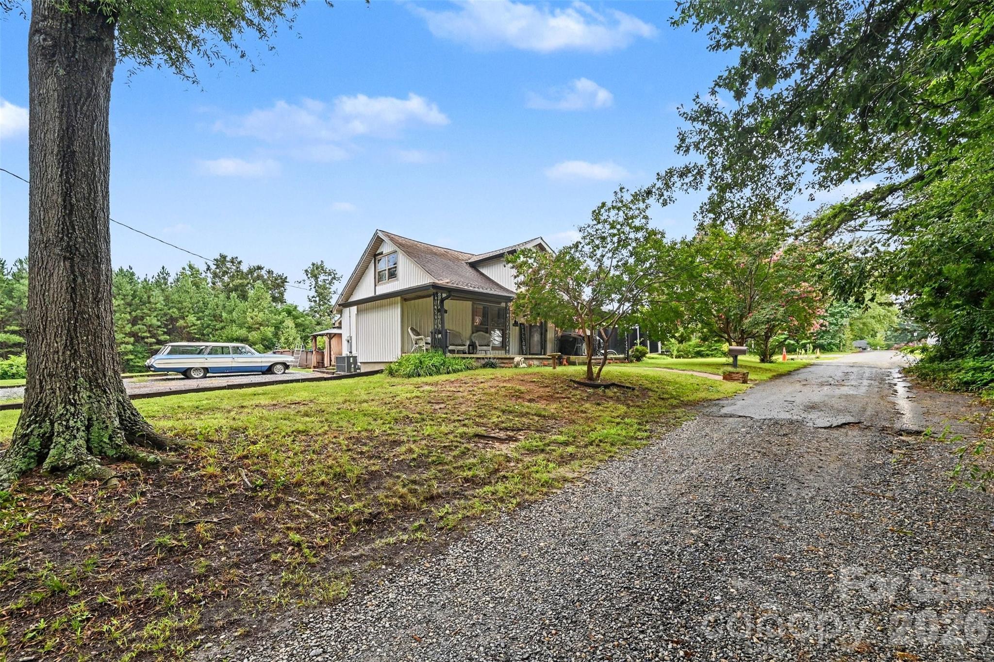106 Guffey Road — Cherryville