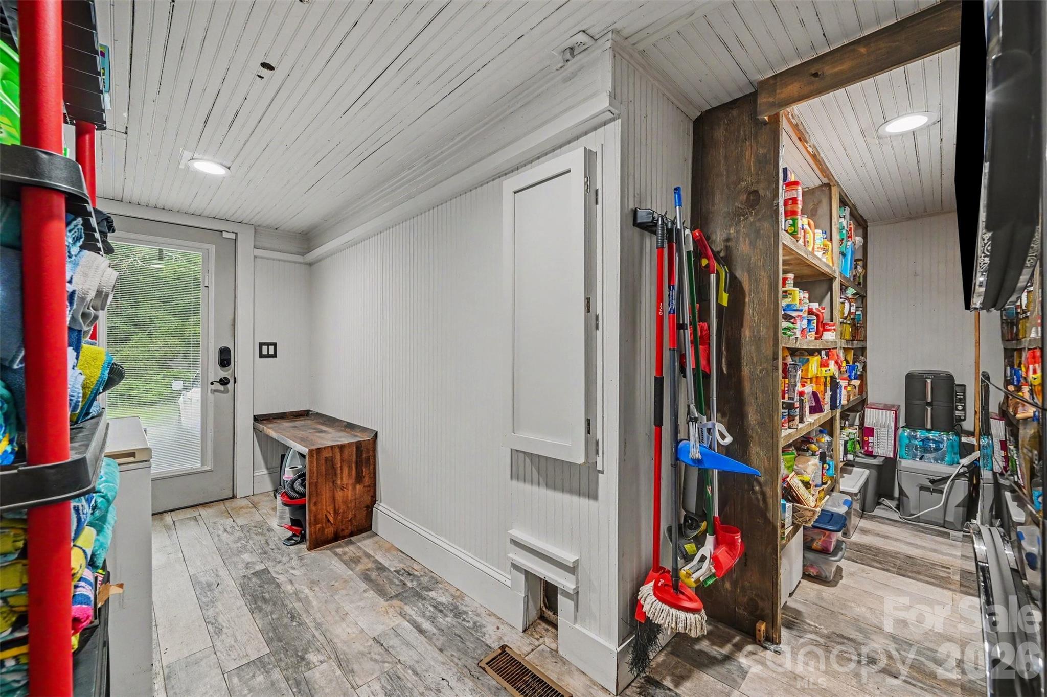 106 Guffey Road — Cherryville