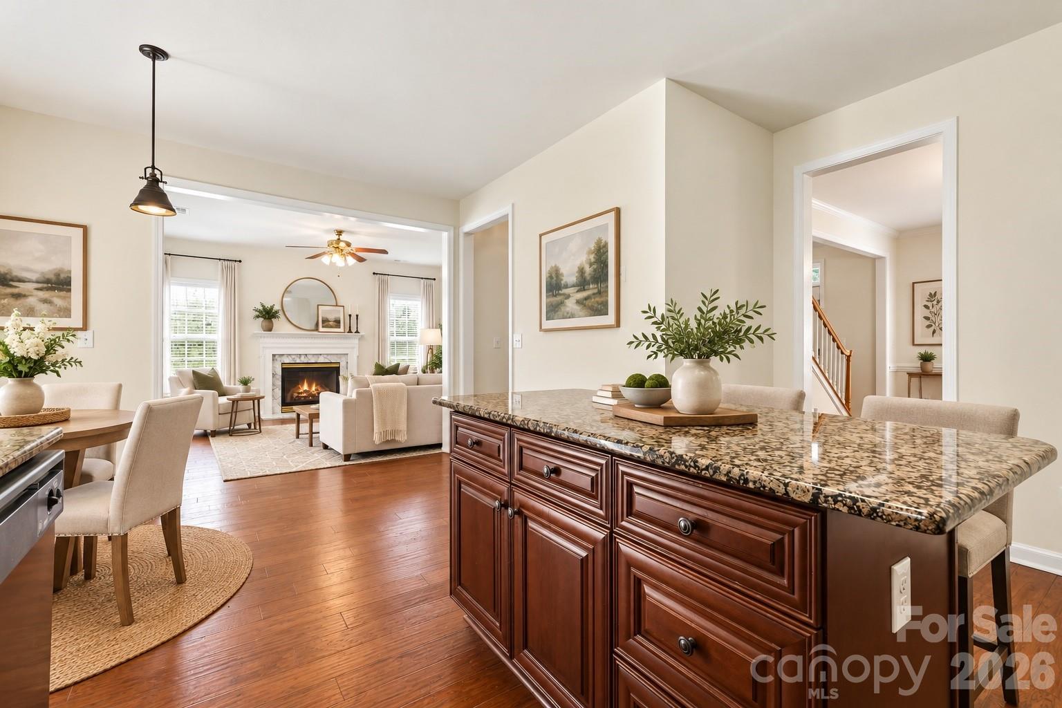 11938 Harmon Lane — Pineville
