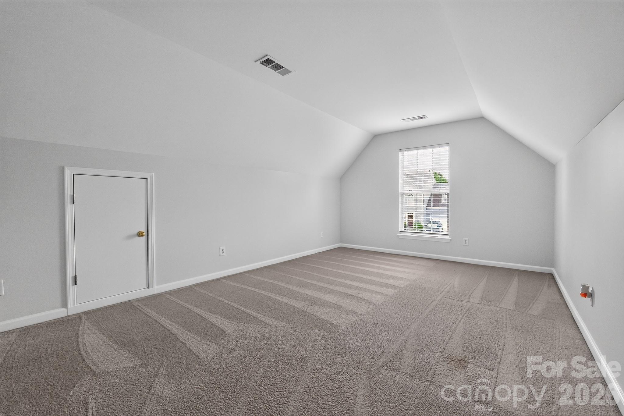 141 Crestwood Drive — Mount Holly