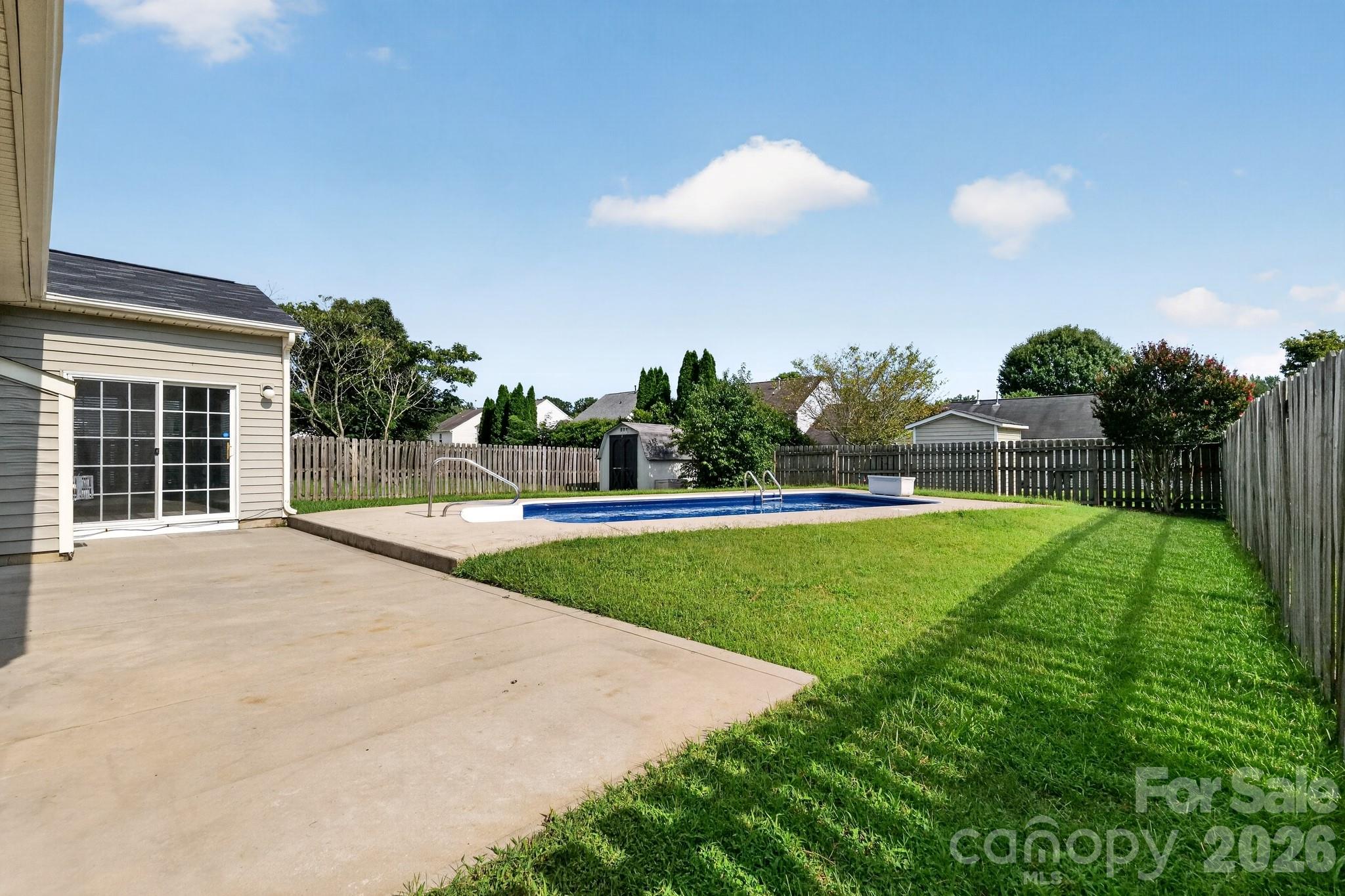 141 Crestwood Drive — Mount Holly