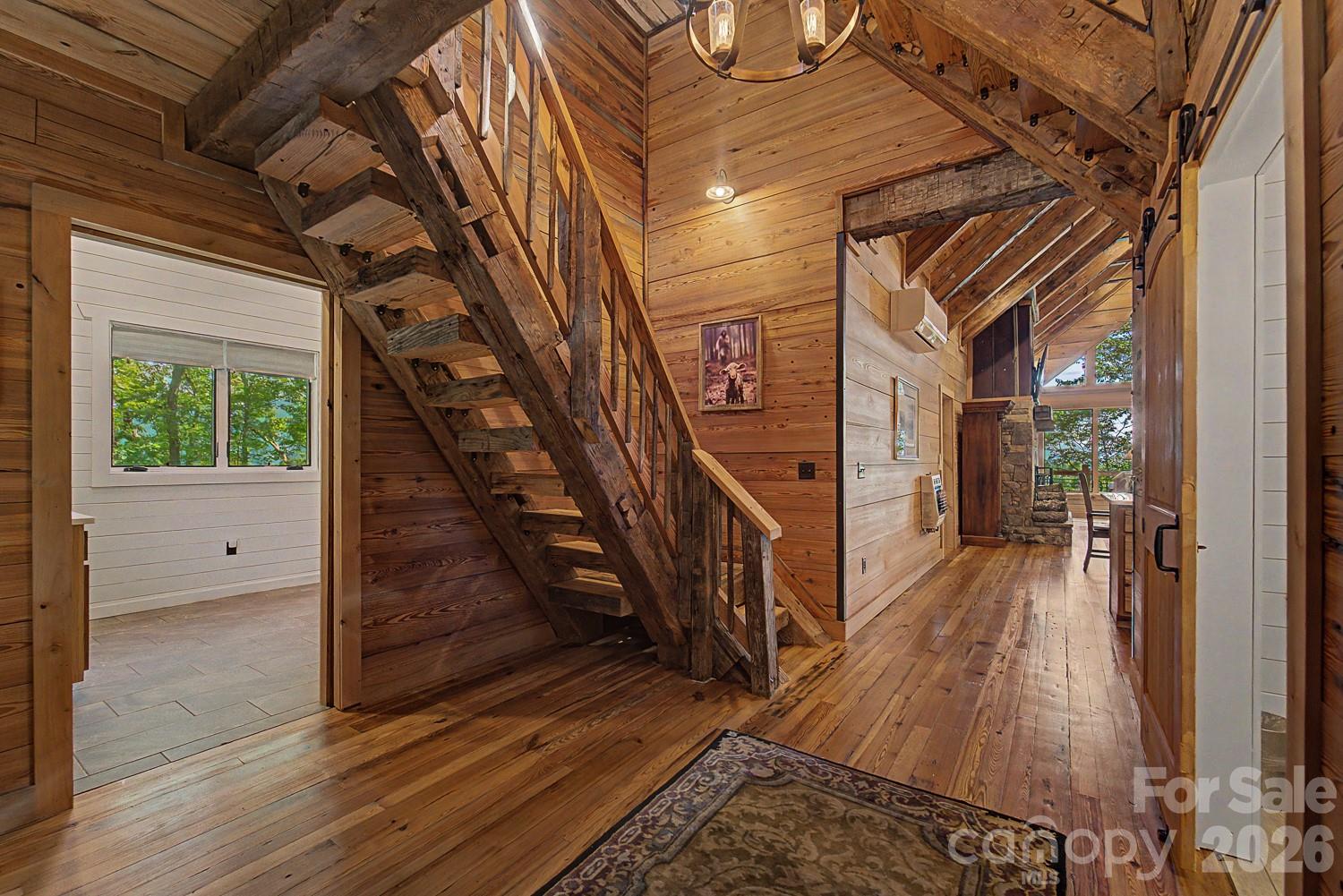 444 Look Out Point — Bryson City