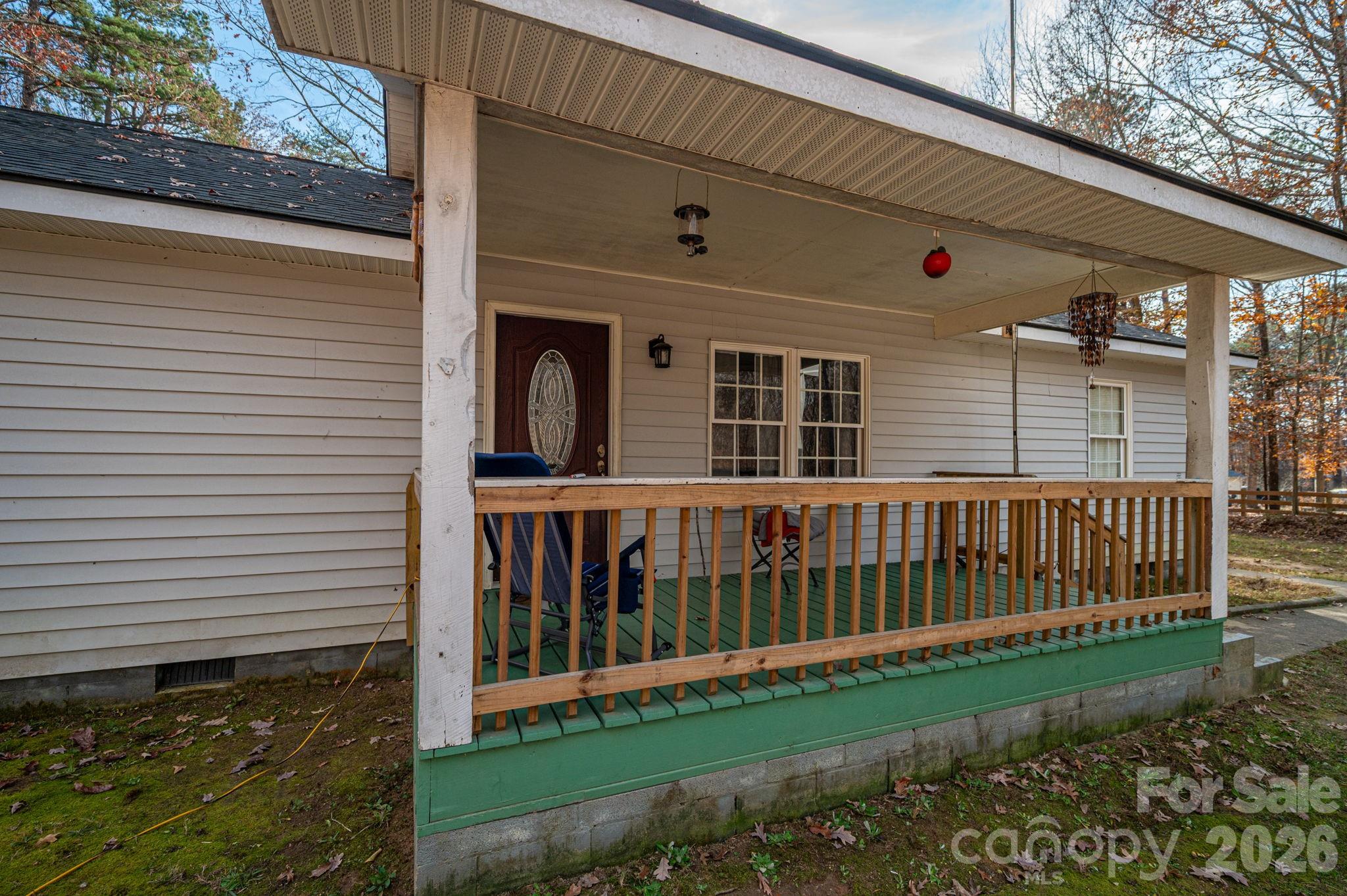 1011 Lester Trail — Iron Station